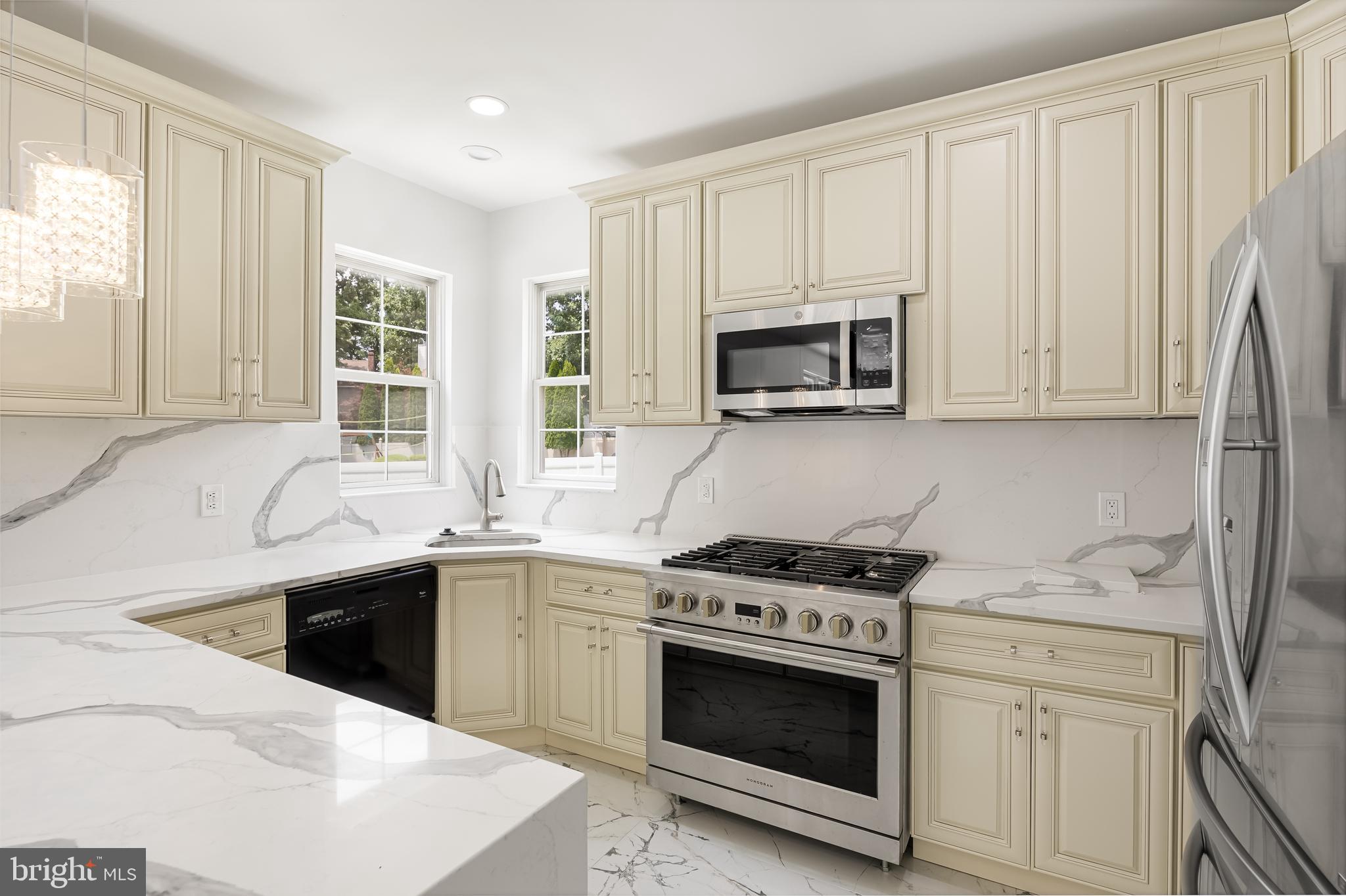 42 Crawford Dr