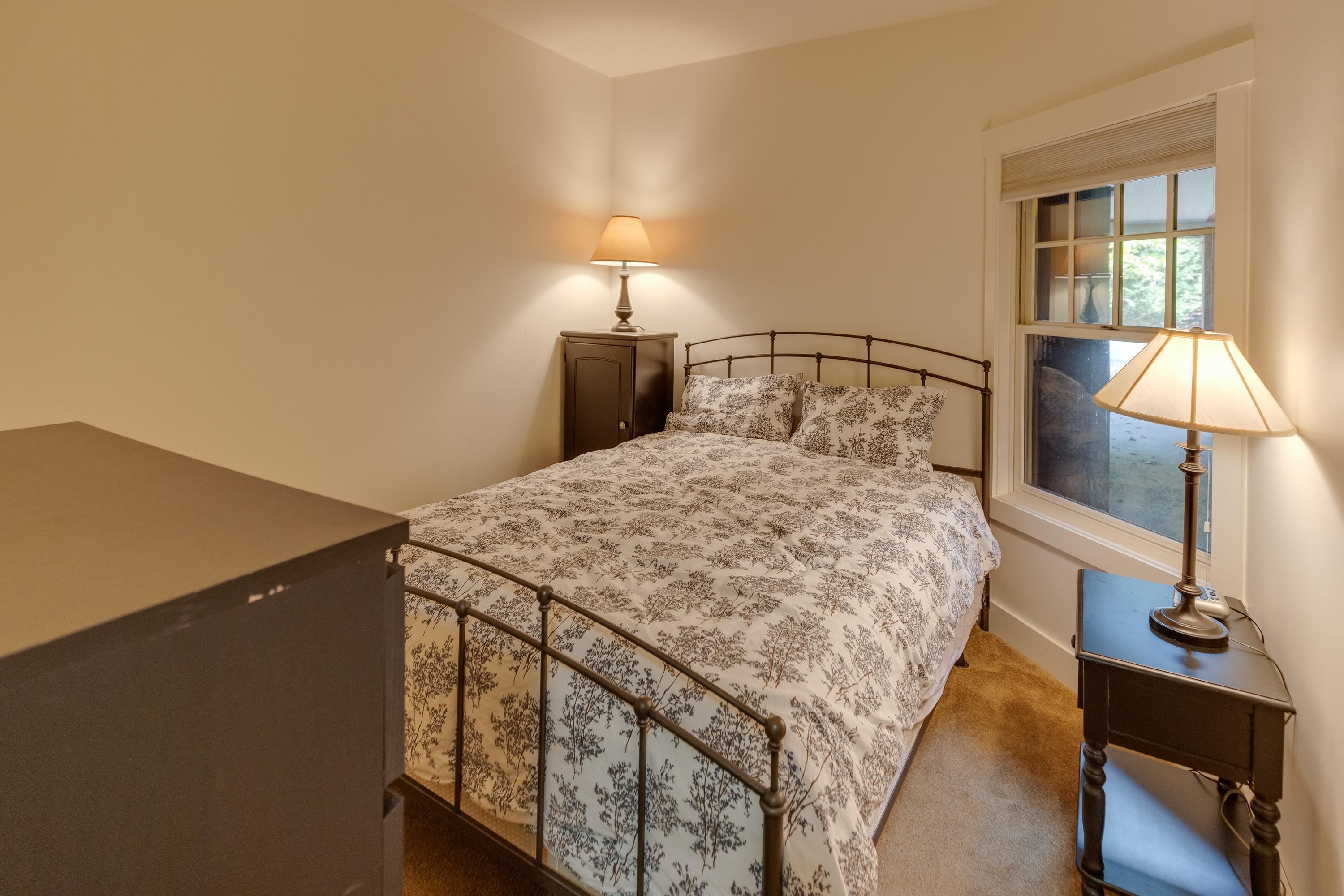 15 Riverside Terrace Unit: 3C