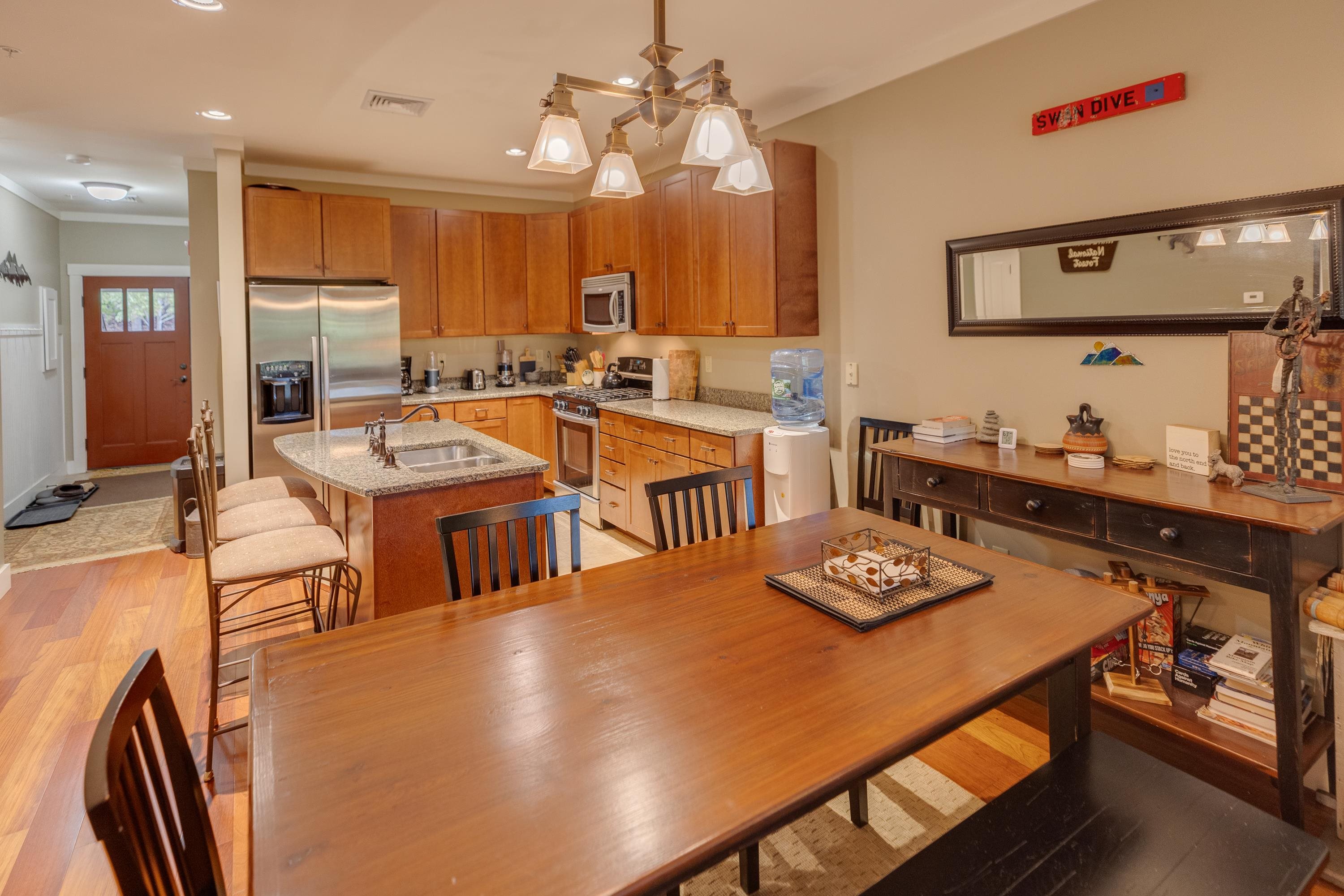 15 Riverside Terrace Unit: 3C