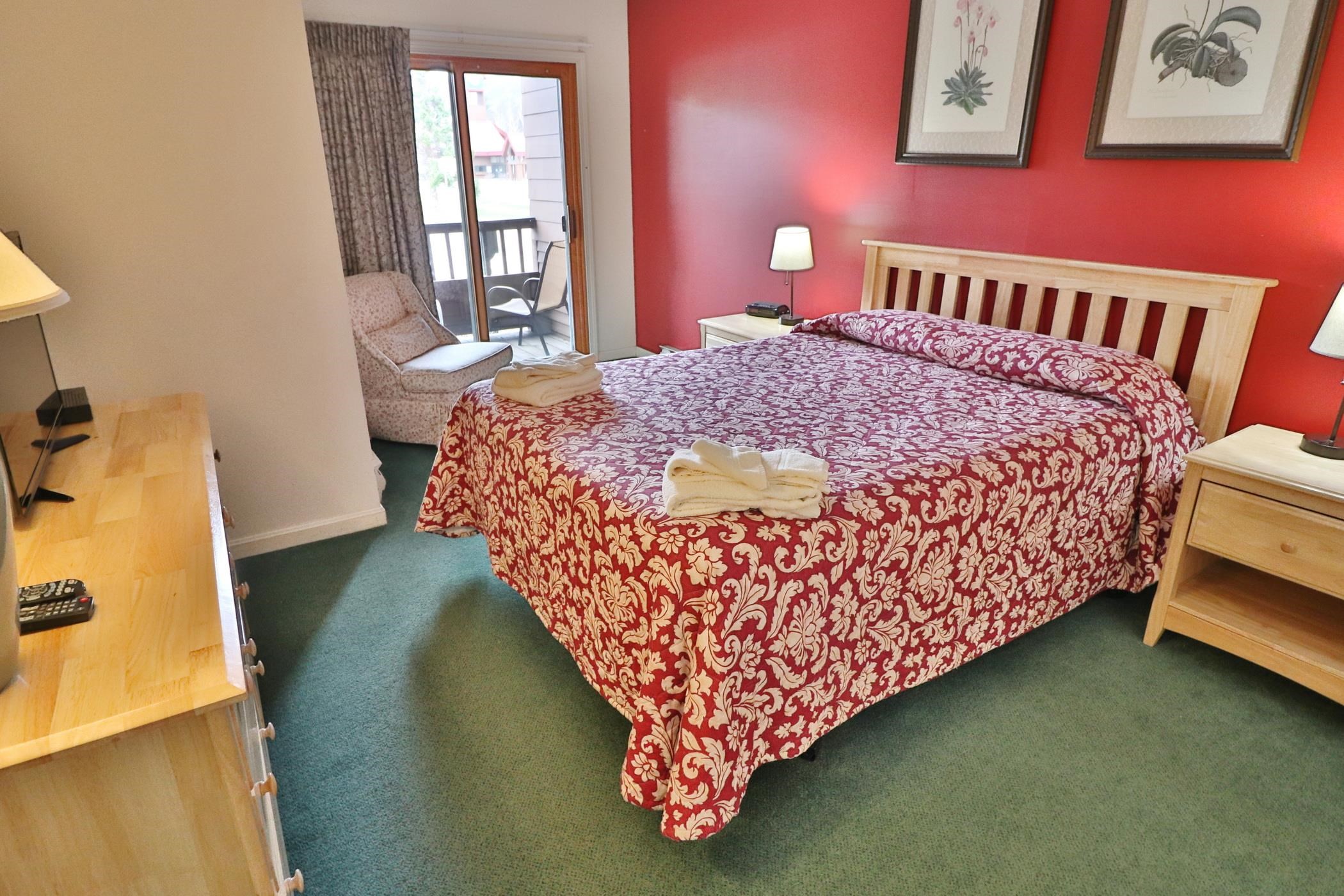 164 Deer Park Drive Unit: 168D