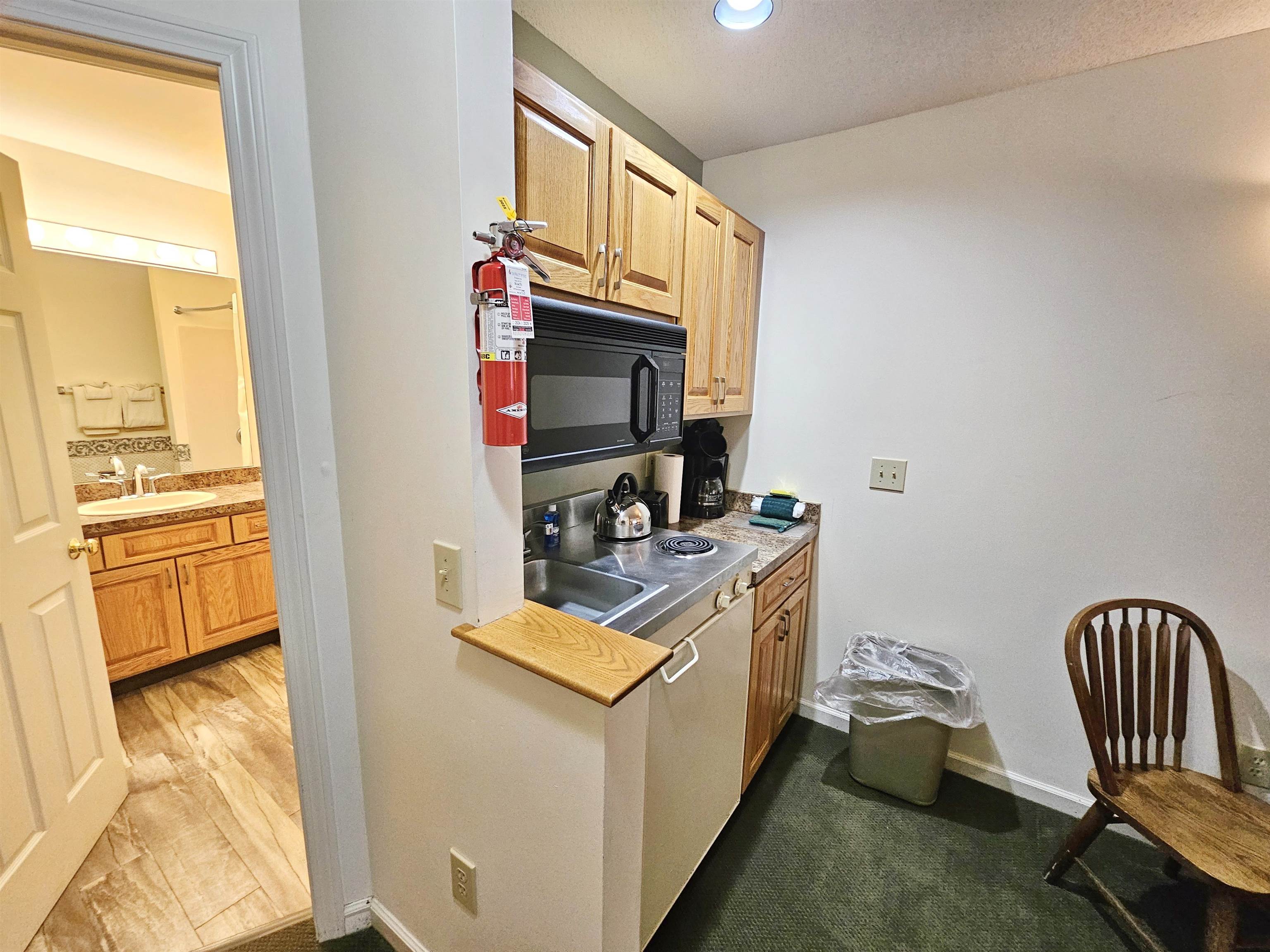 156 Deer Park Drive Unit: Unit 127D