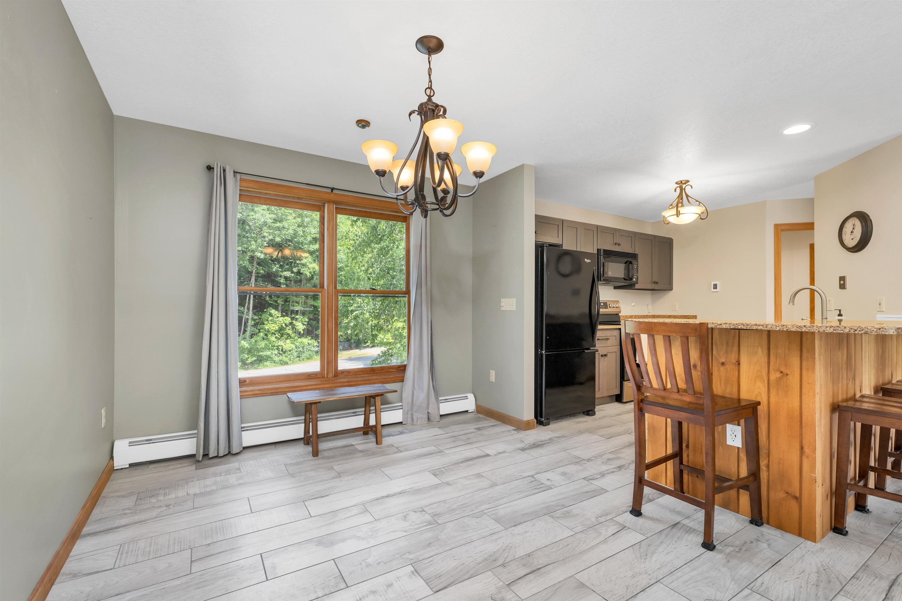 75 Riverfront Drive Unit: 206