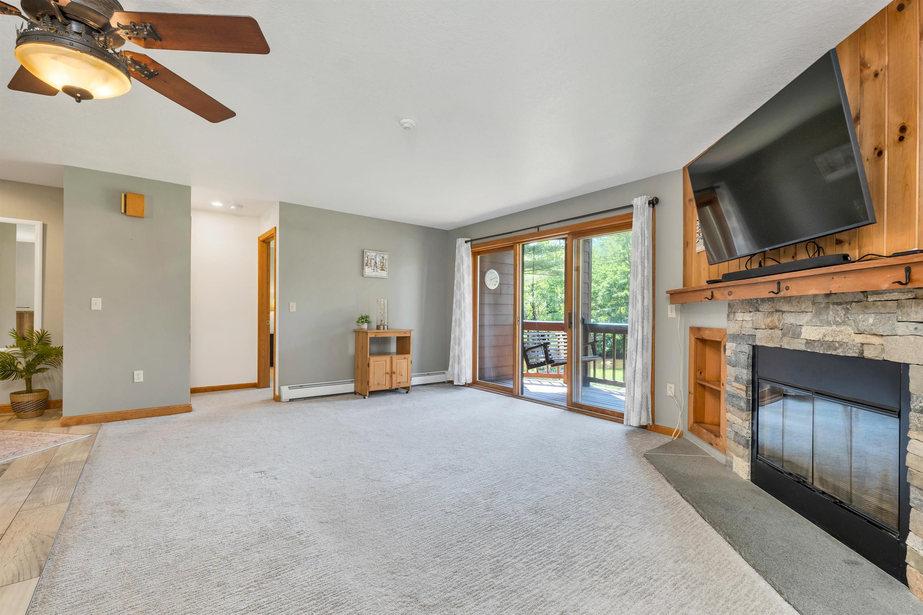 75 Riverfront Drive Unit: 206