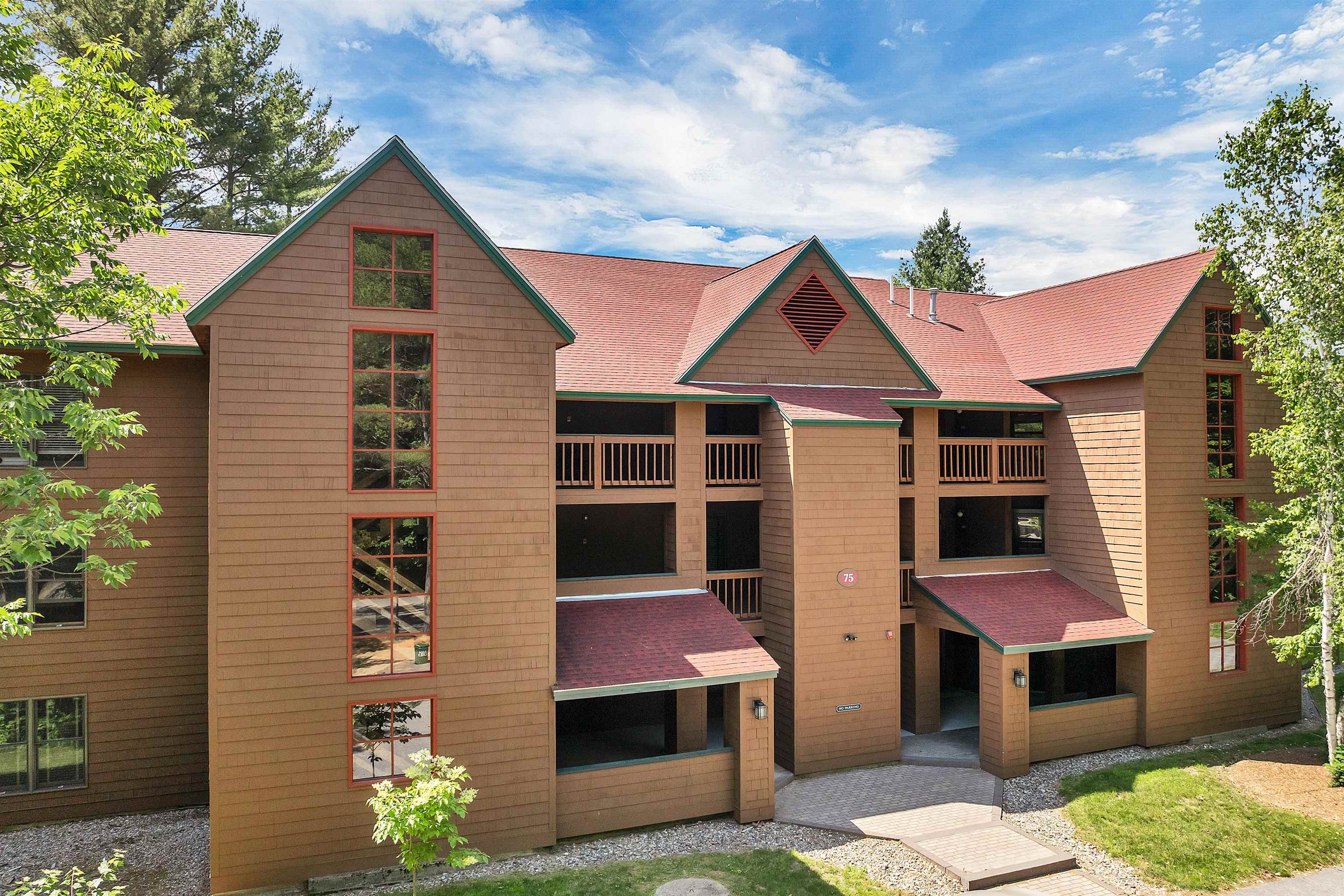 75 Riverfront Drive Unit: 206