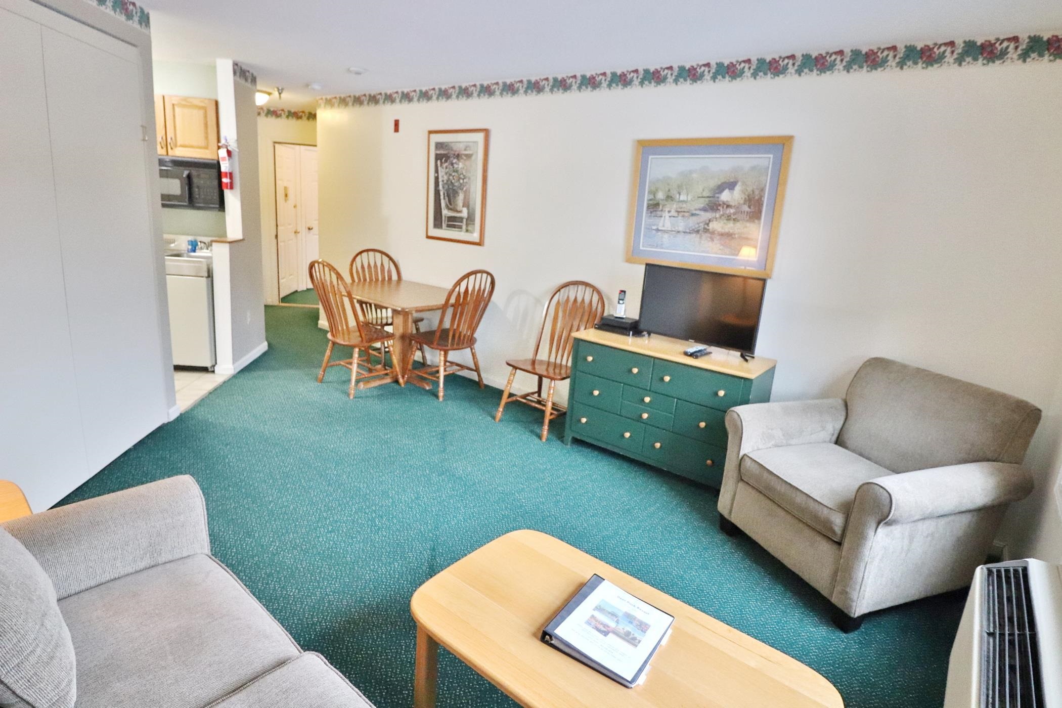 160 Deer Park Drive Unit: Unit 142A