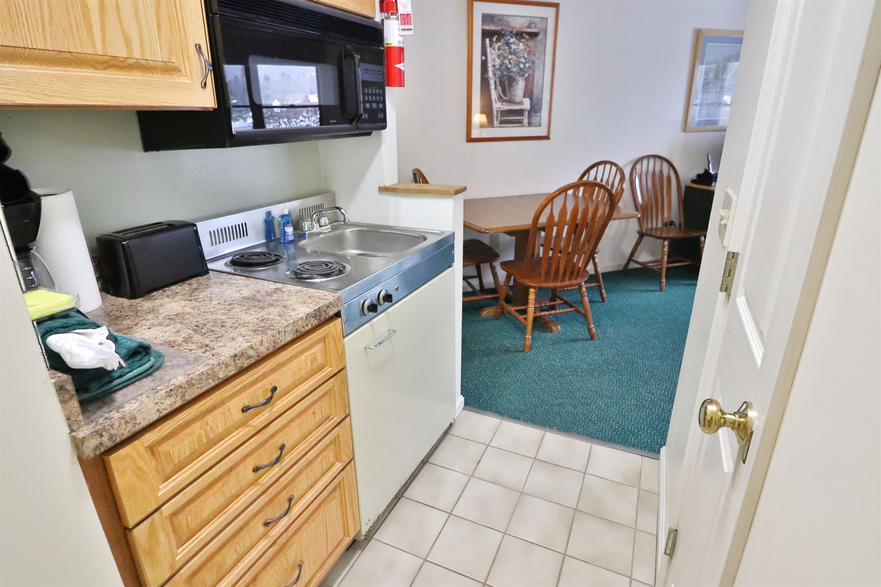160 Deer Park Drive Unit: Unit 142A