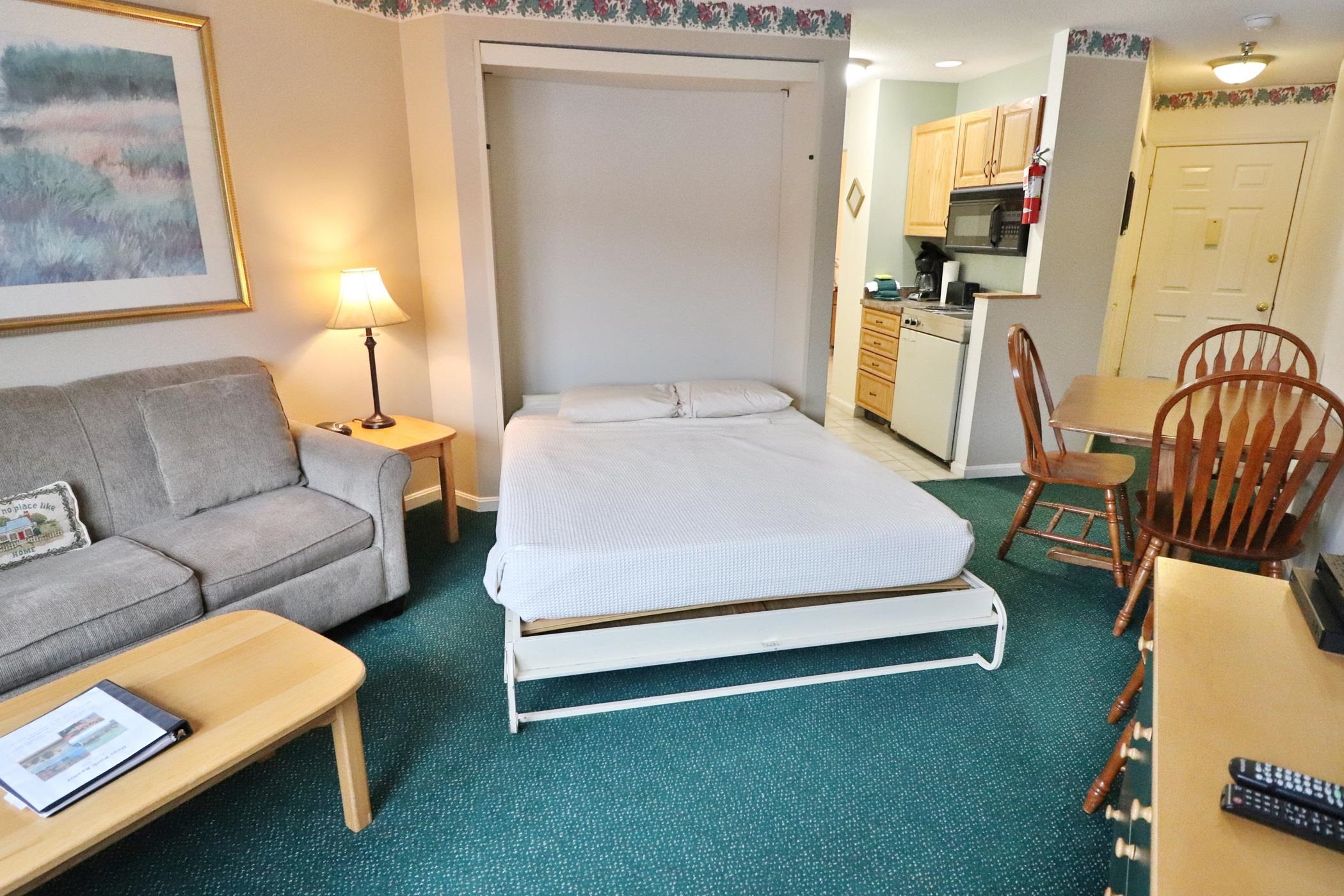 160 Deer Park Drive Unit: Unit 142A