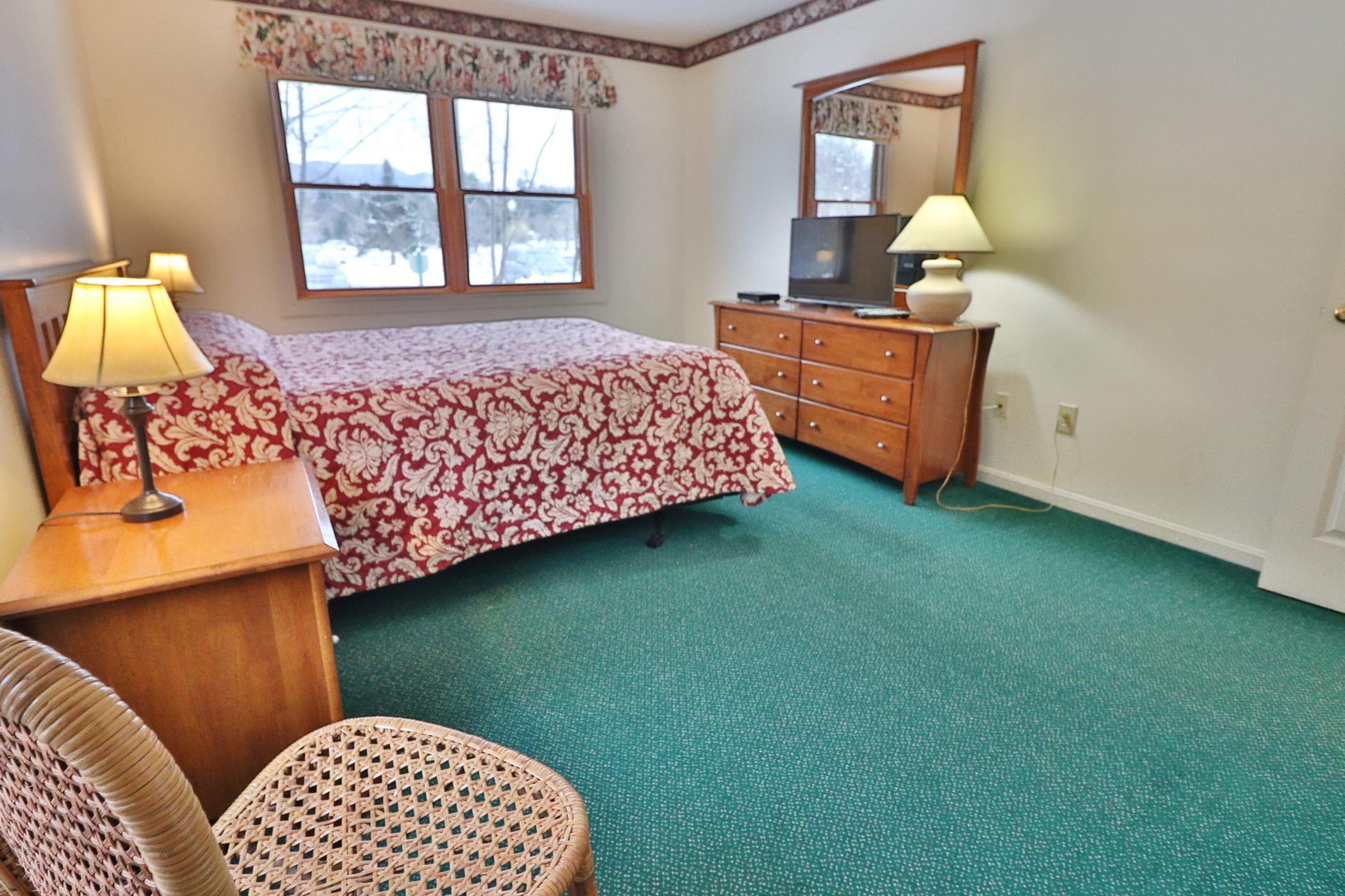 160 Deer Park Drive Unit: Unit 142A