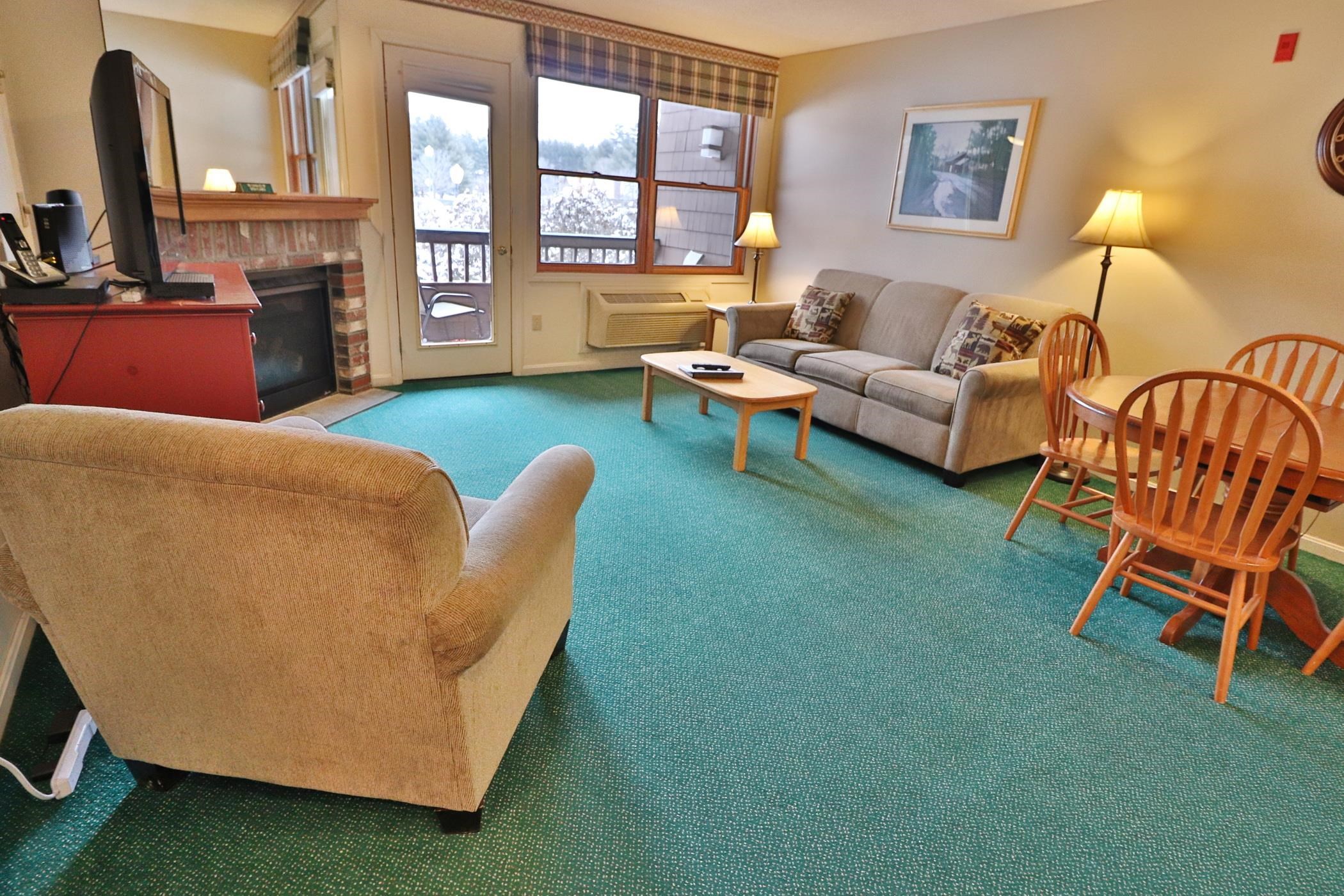 160 Deer Park Drive Unit: Unit 142A
