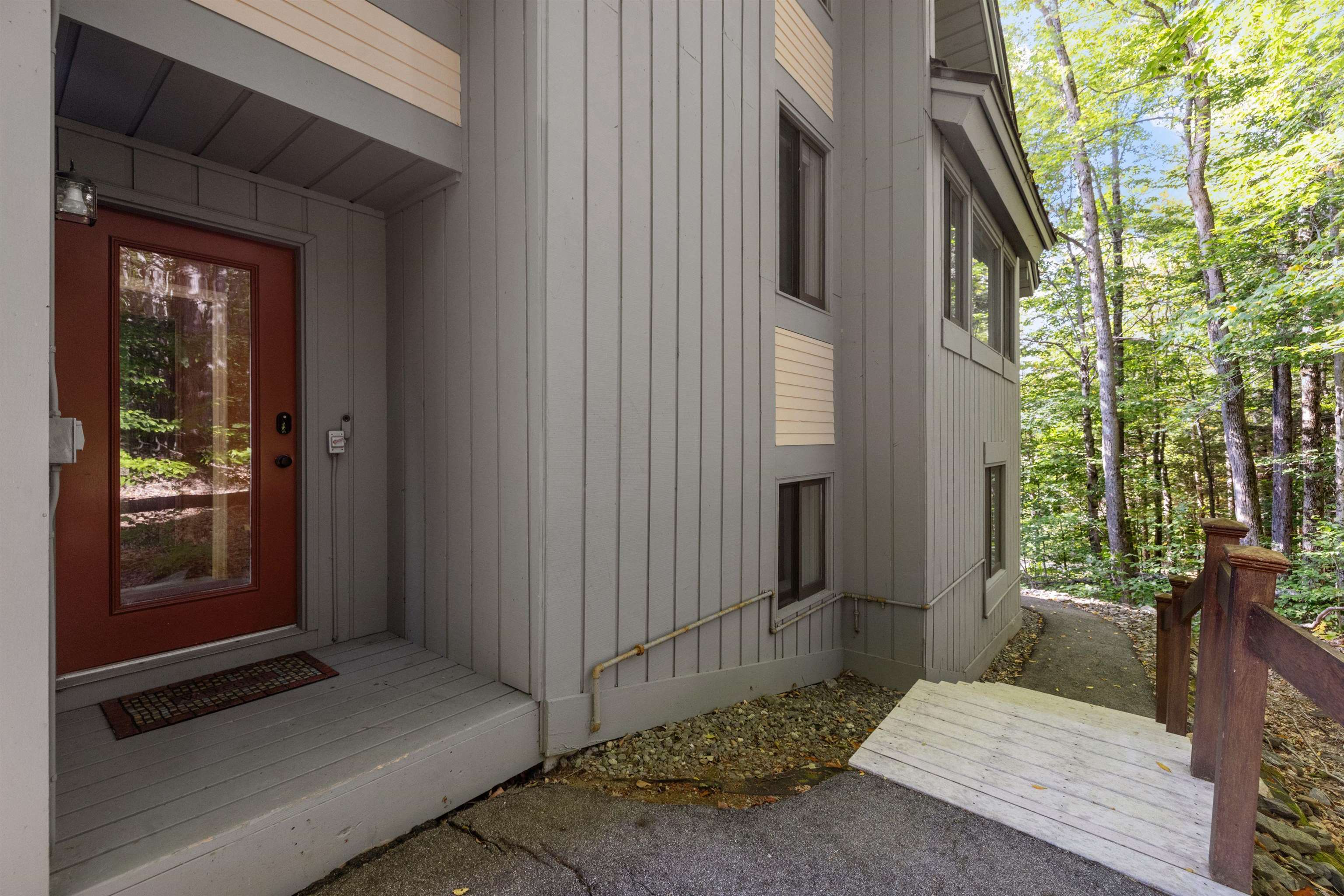119 Clearbrook Road Unit: 1