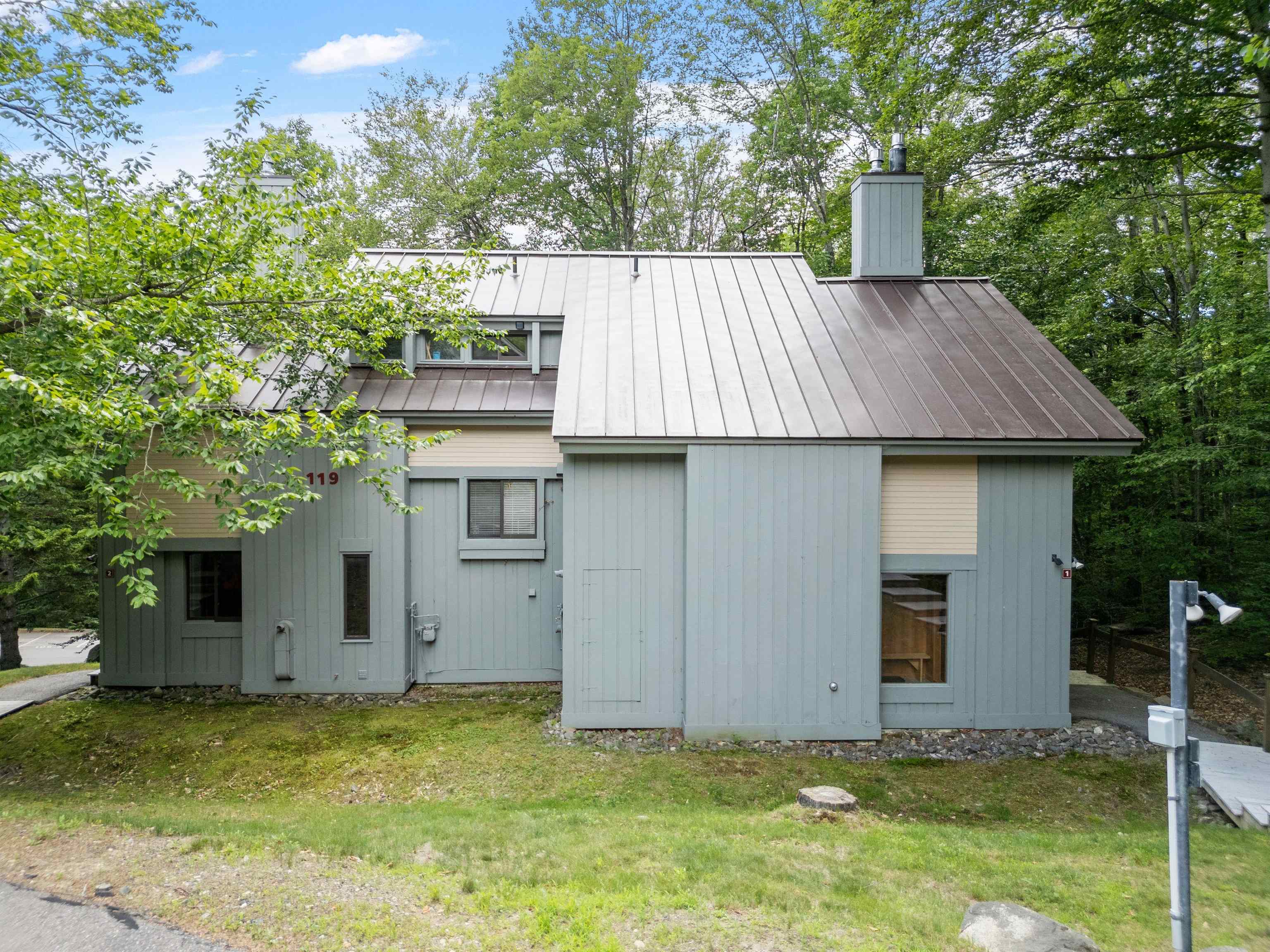119 Clearbrook Road Unit: 1