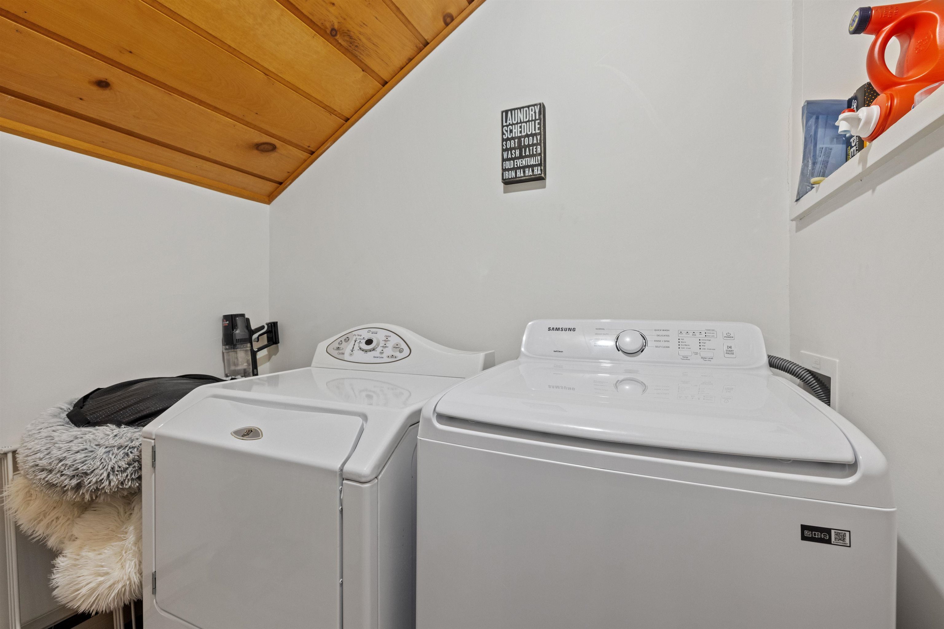 119 Clearbrook Road Unit: 1