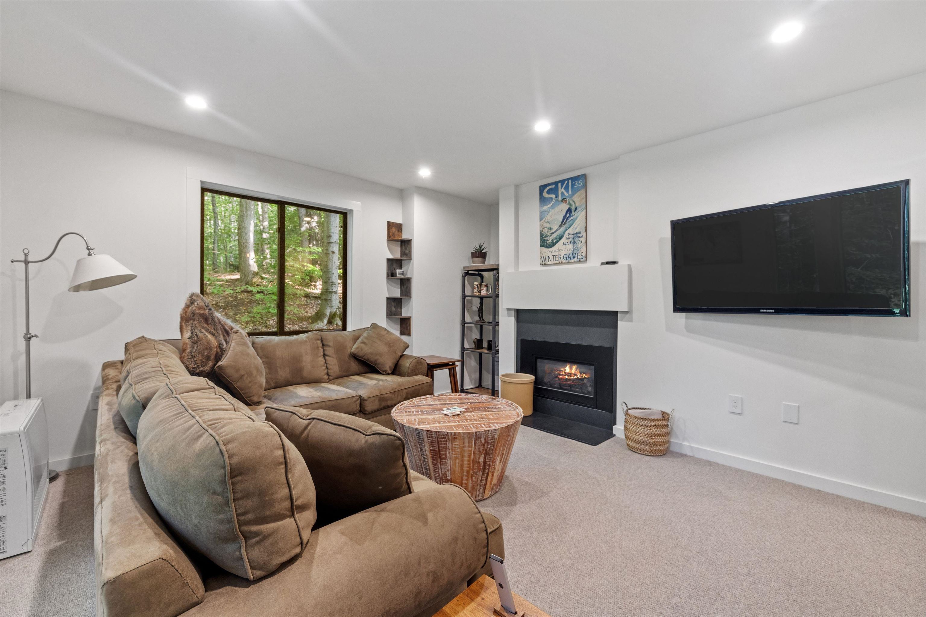 119 Clearbrook Road Unit: 1