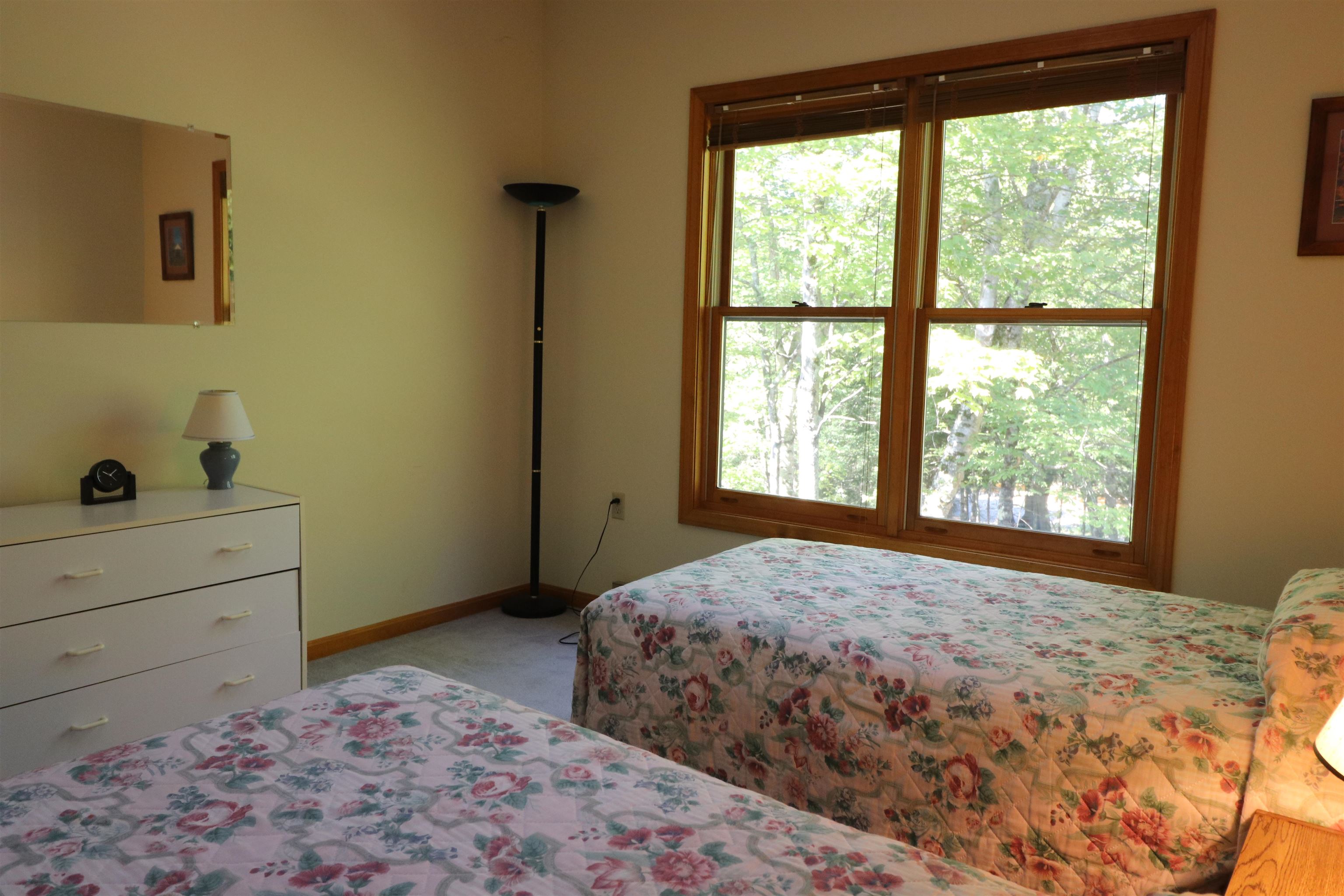 33 Riverfront Drive Unit: 253
