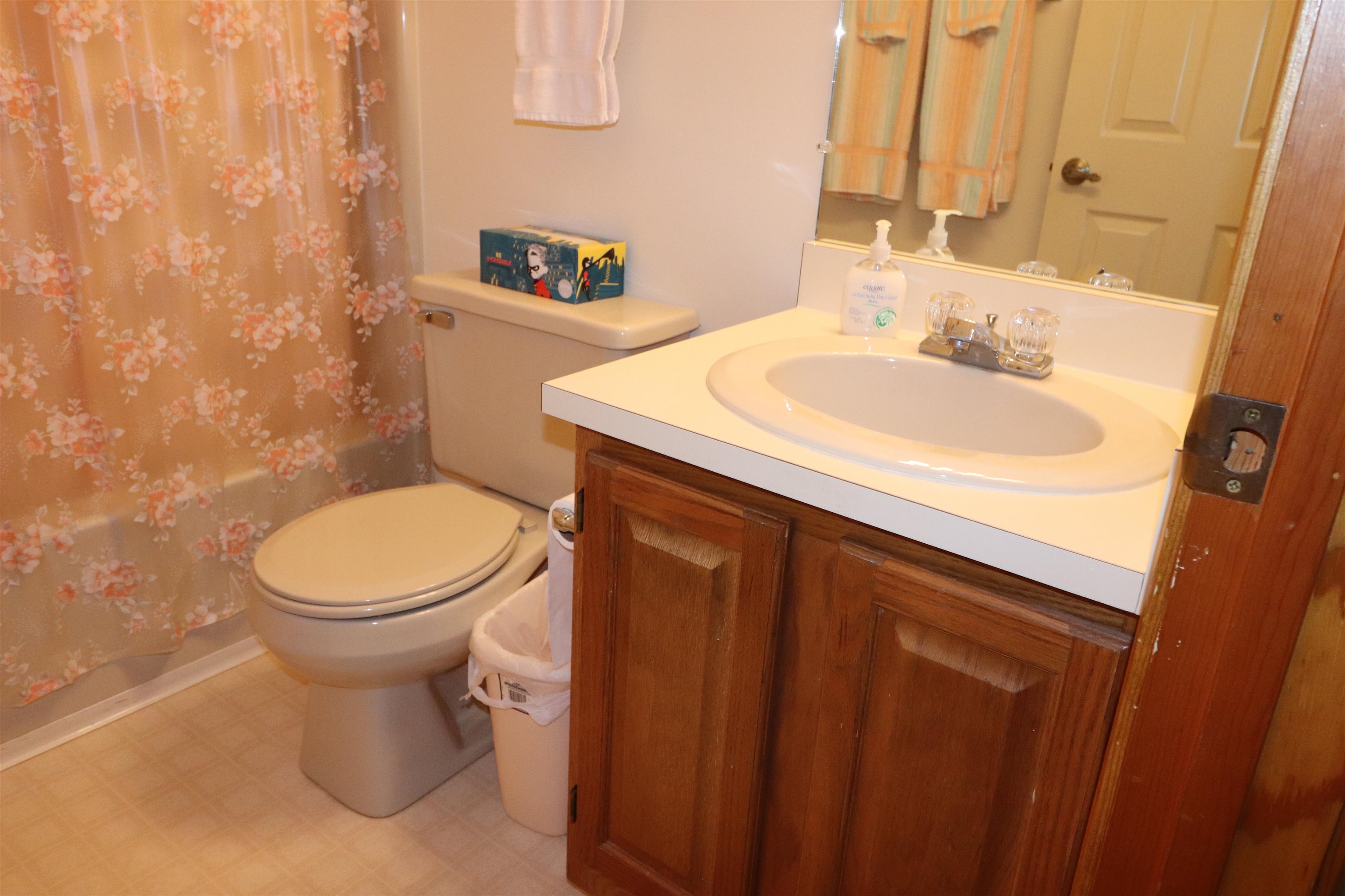 33 Riverfront Drive Unit: 253