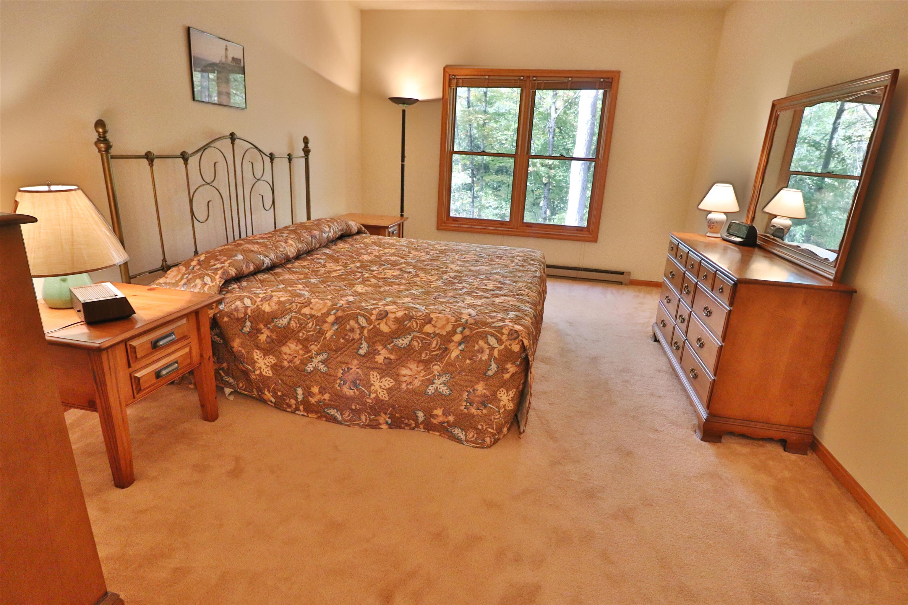 33 Riverfront Drive Unit: 253