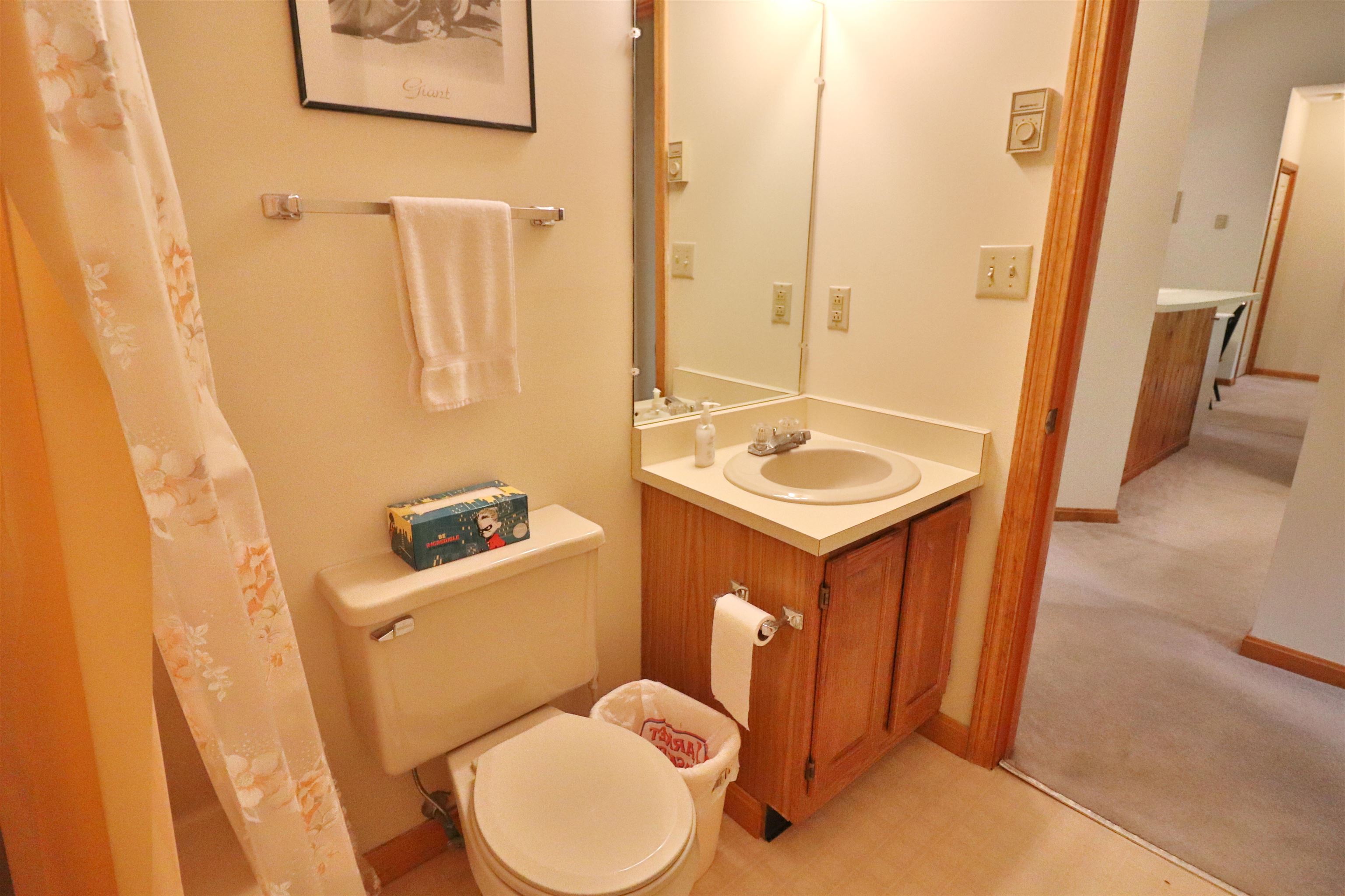 33 Riverfront Drive Unit: 253