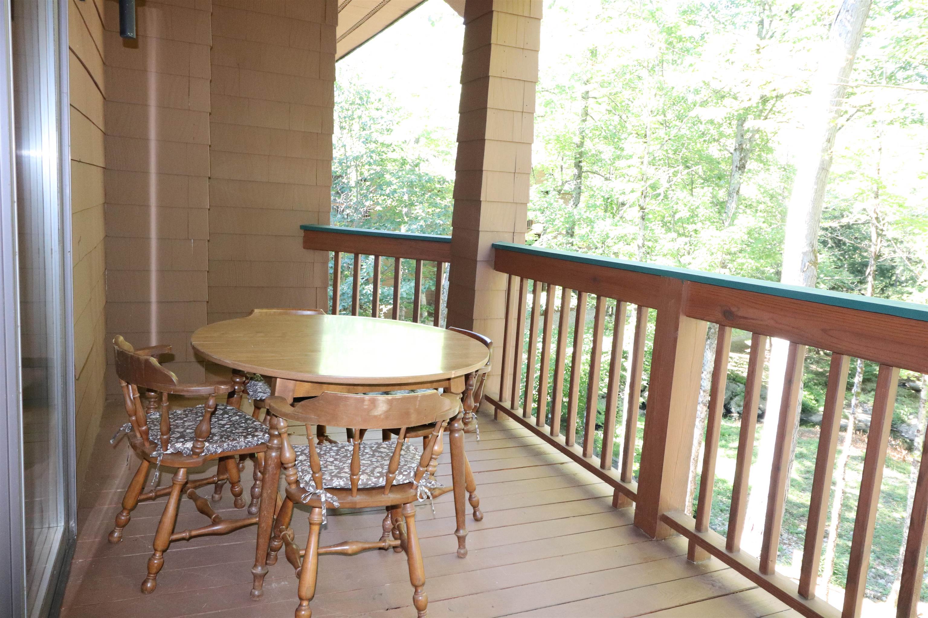 33 Riverfront Drive Unit: 253