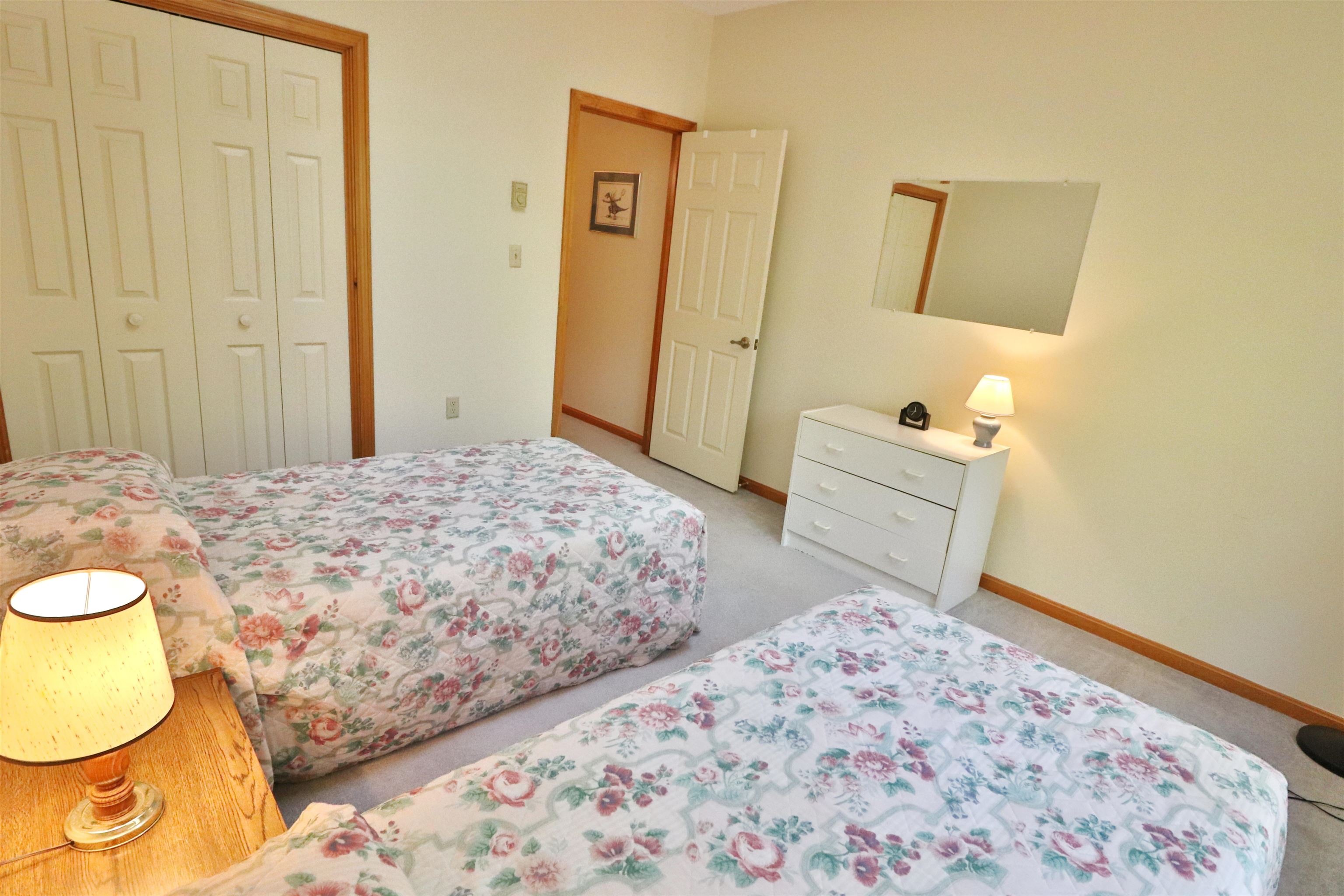 33 Riverfront Drive Unit: 253