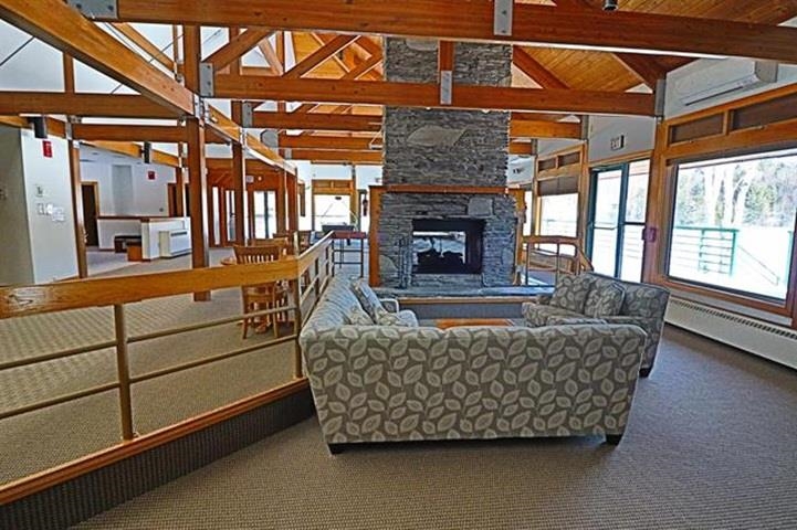 33 Riverfront Drive Unit: 253