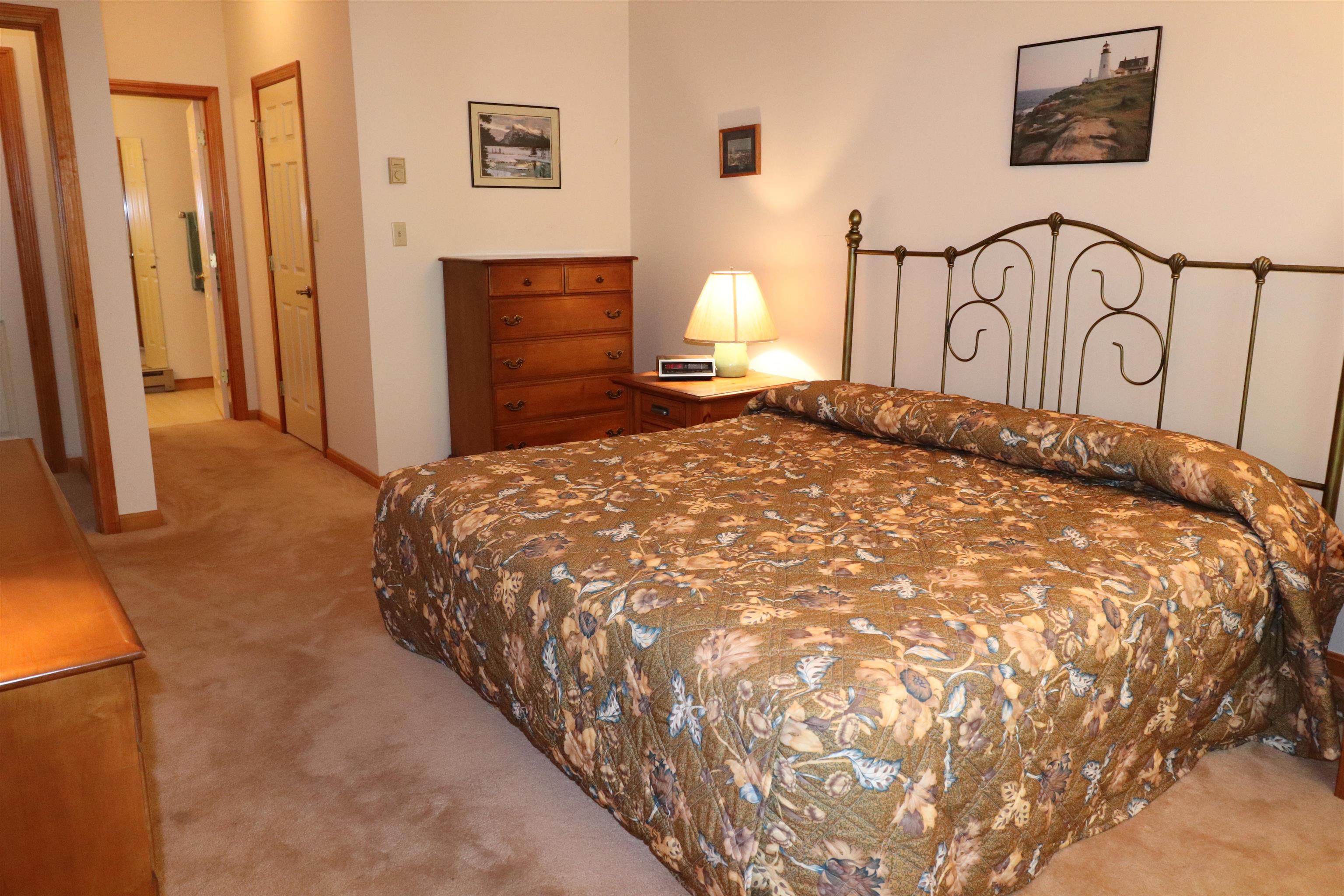 33 Riverfront Drive Unit: 253