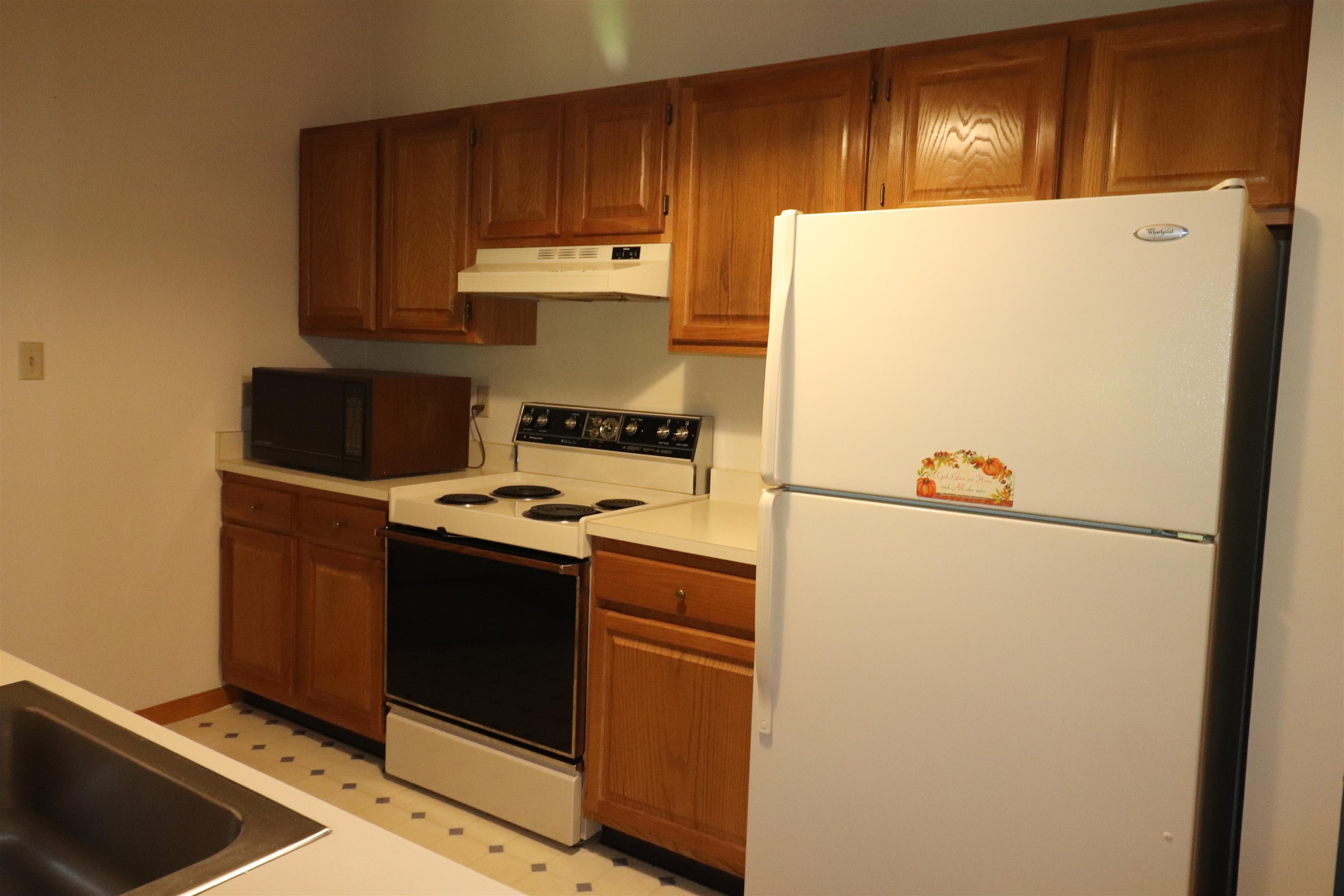 33 Riverfront Drive Unit: 253