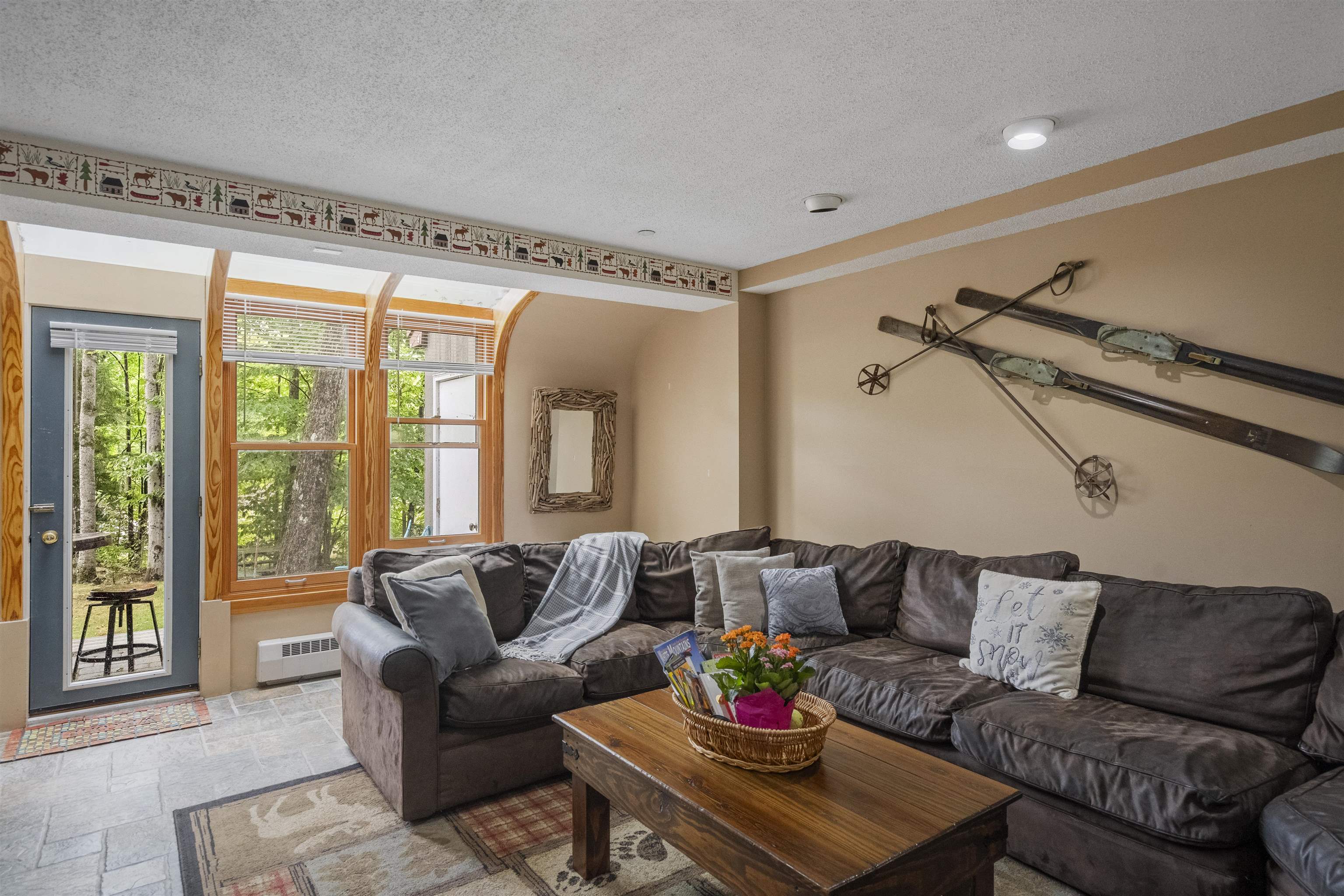 10 Bunker Lane Unit: 114