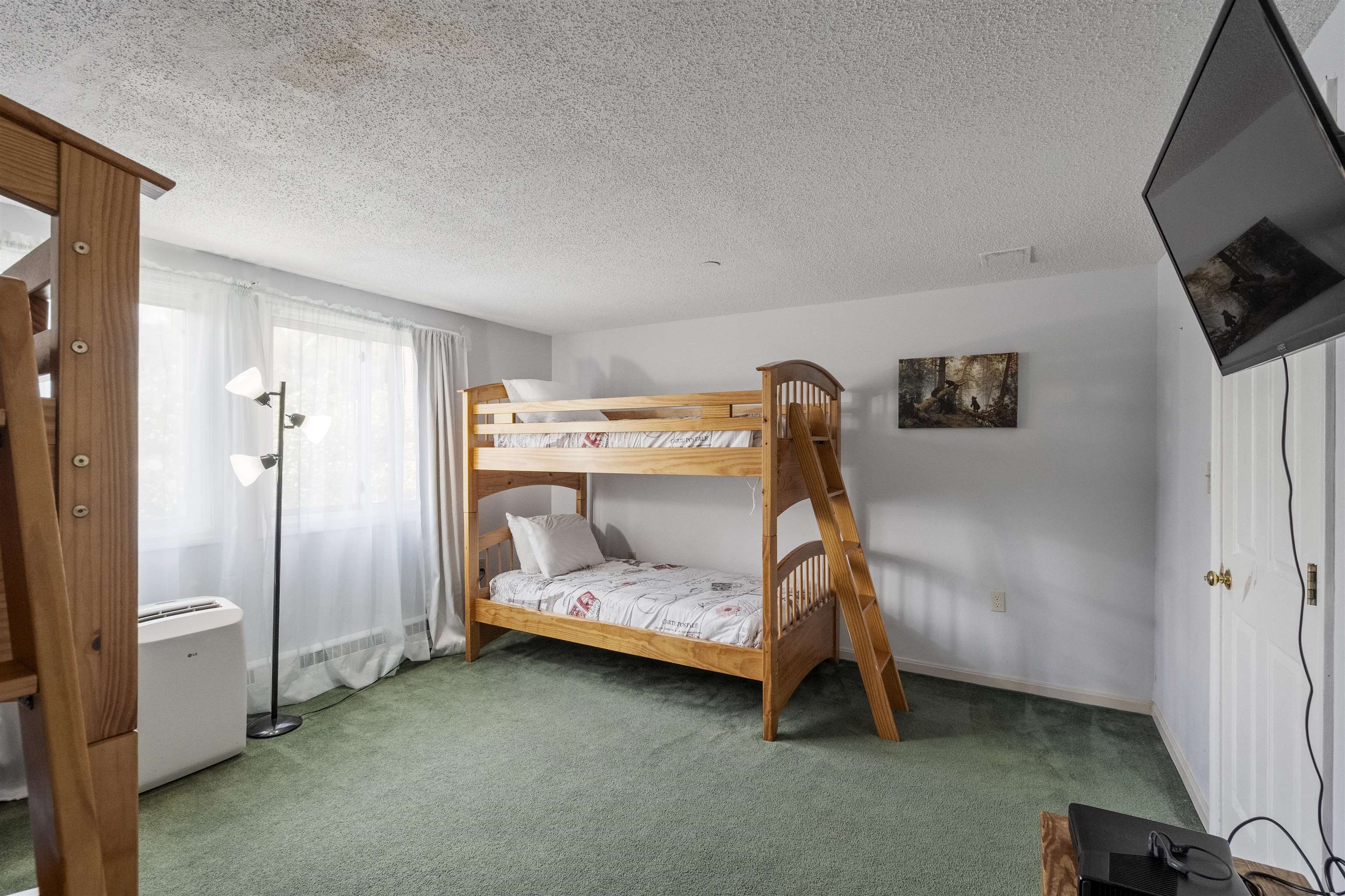 10 Bunker Lane Unit: 114