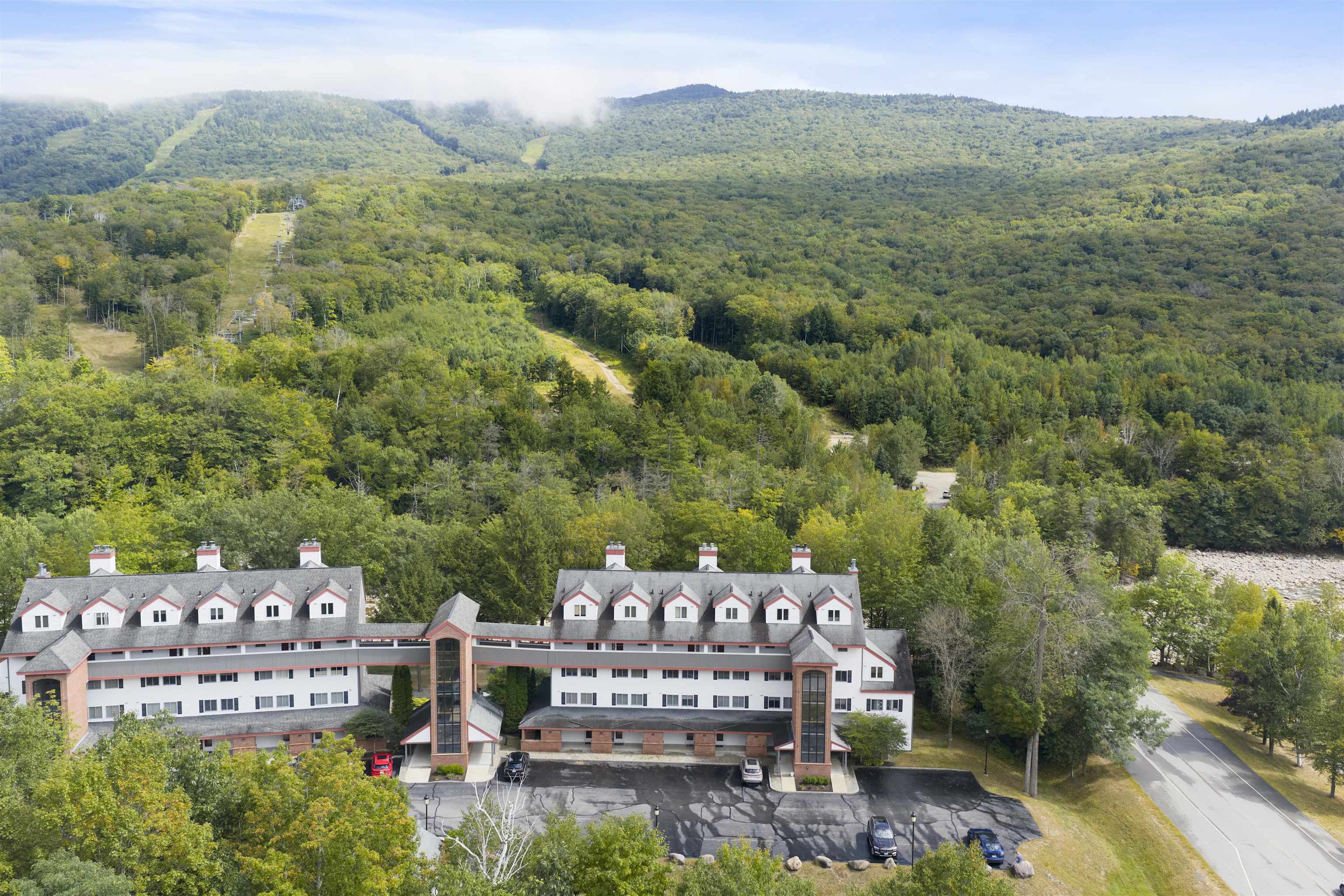 10 Bunker Lane Unit: 114