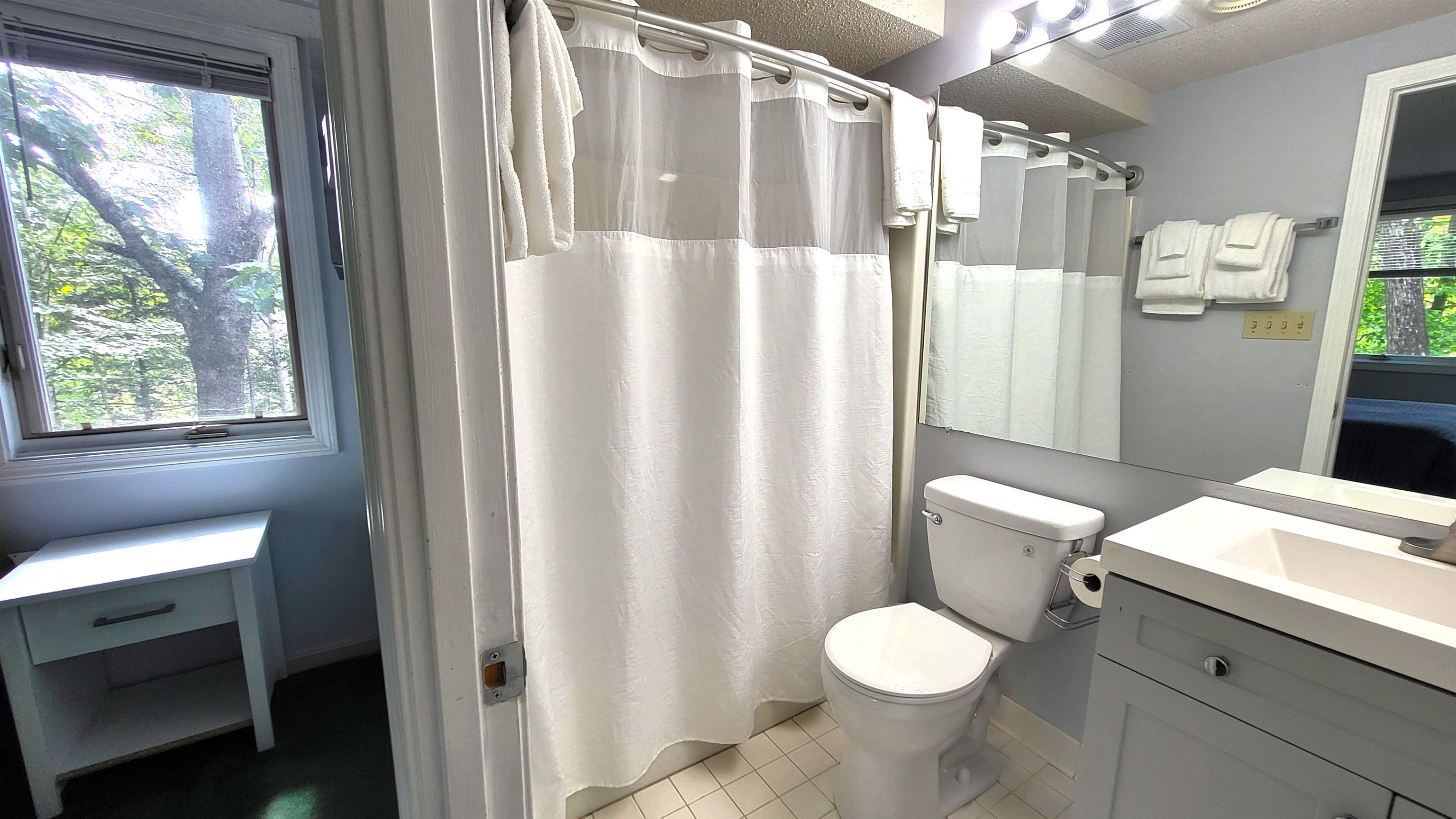 10 Bunker Lane Unit: 114