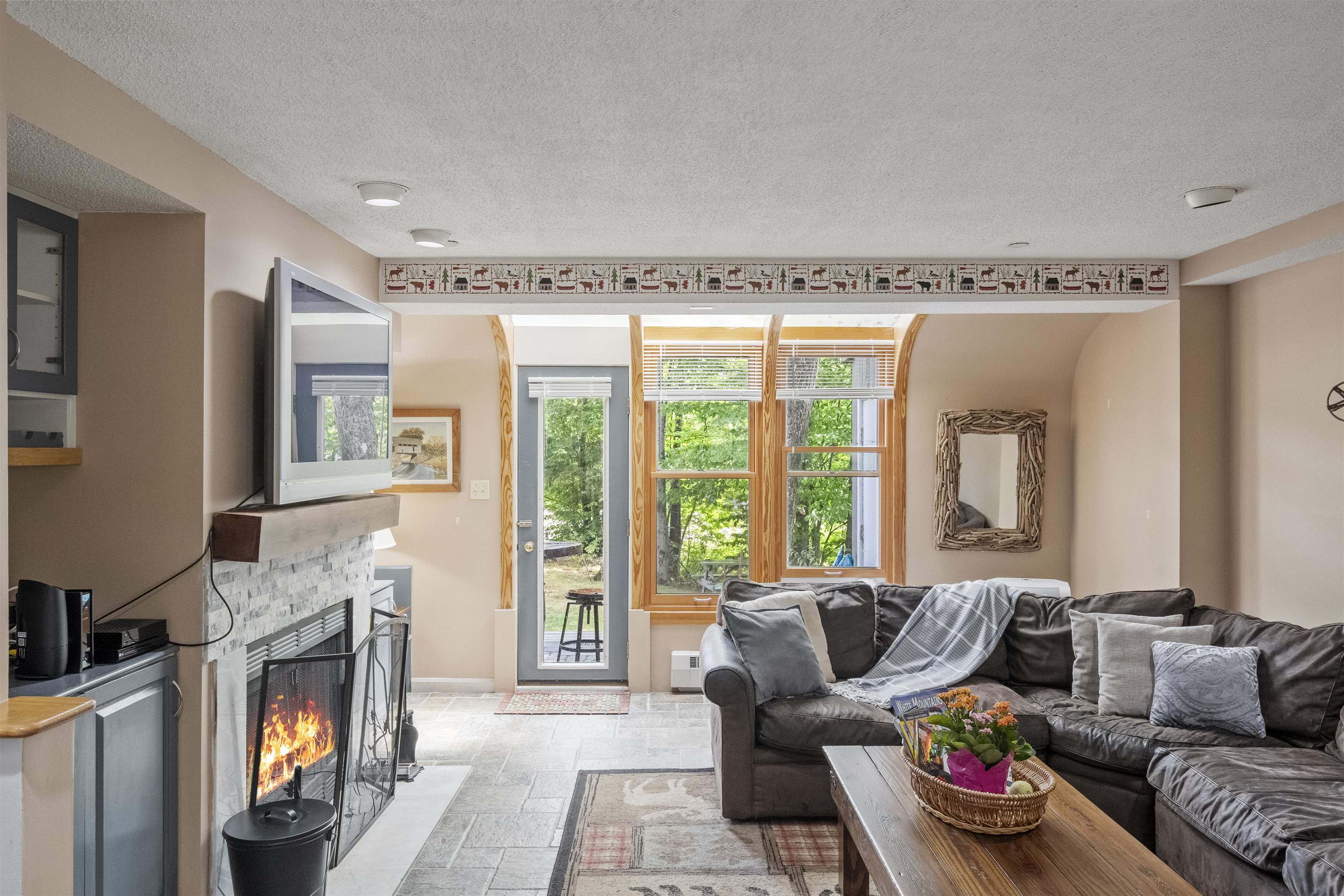 10 Bunker Lane Unit: 114