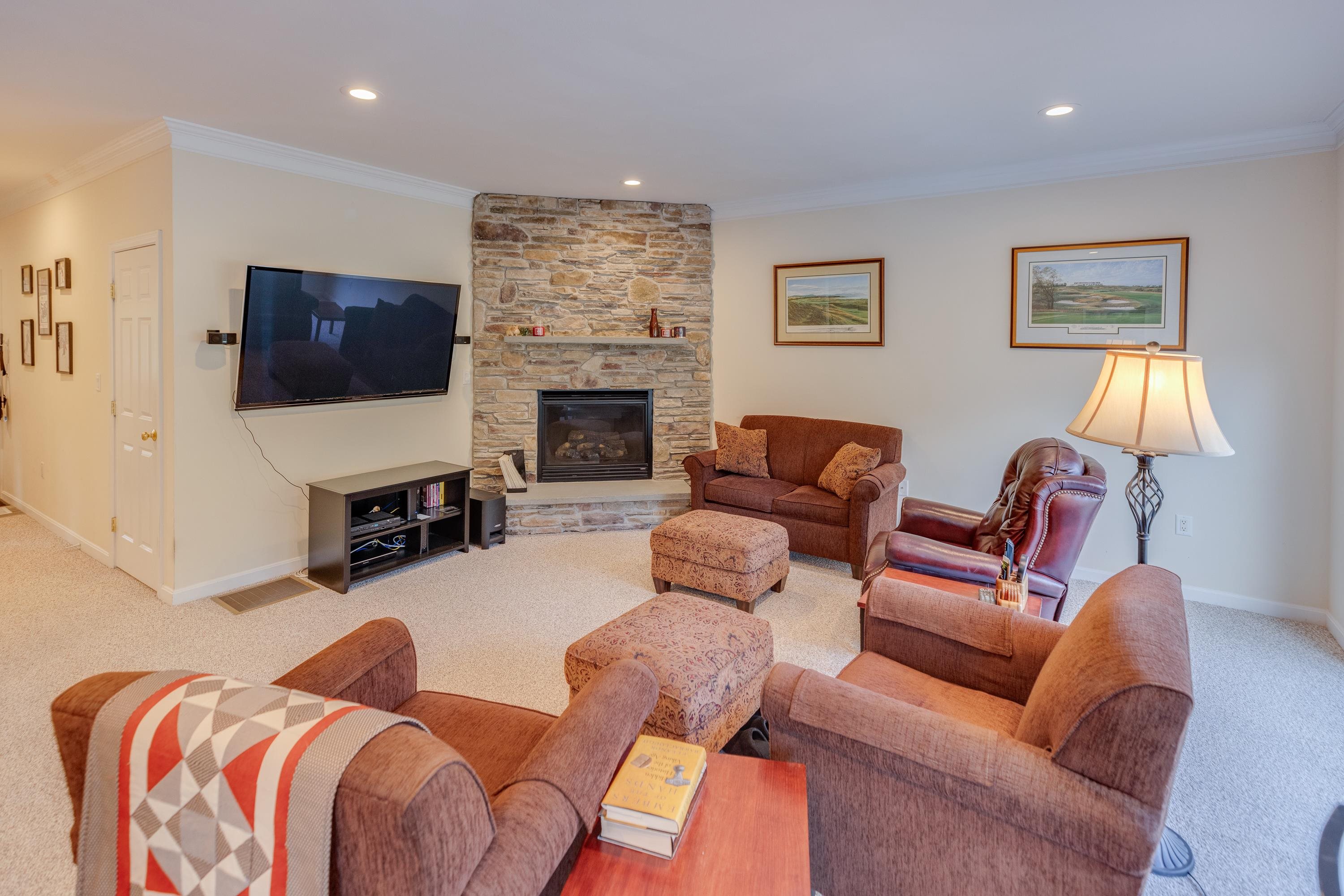 124B Woodland Loop