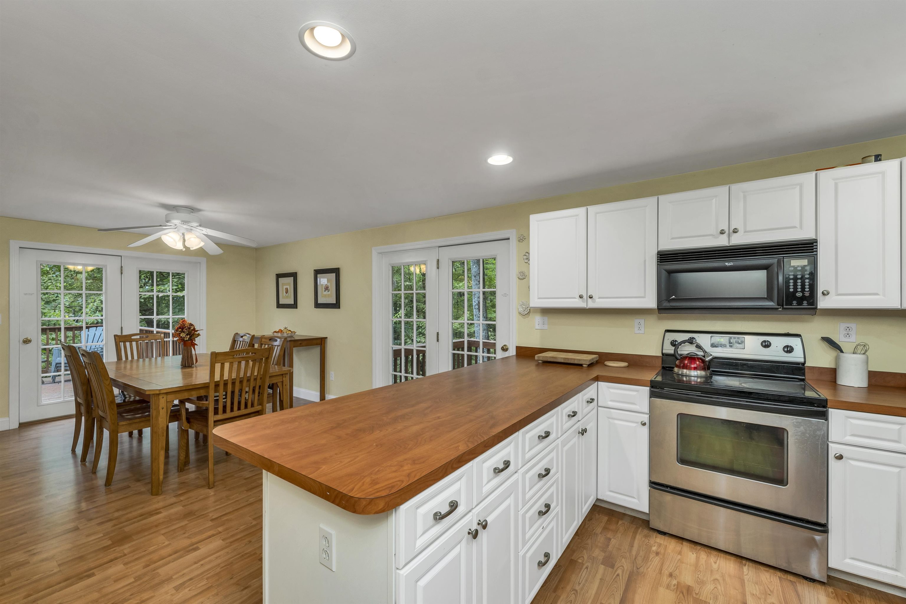 122 Mountain View Drive