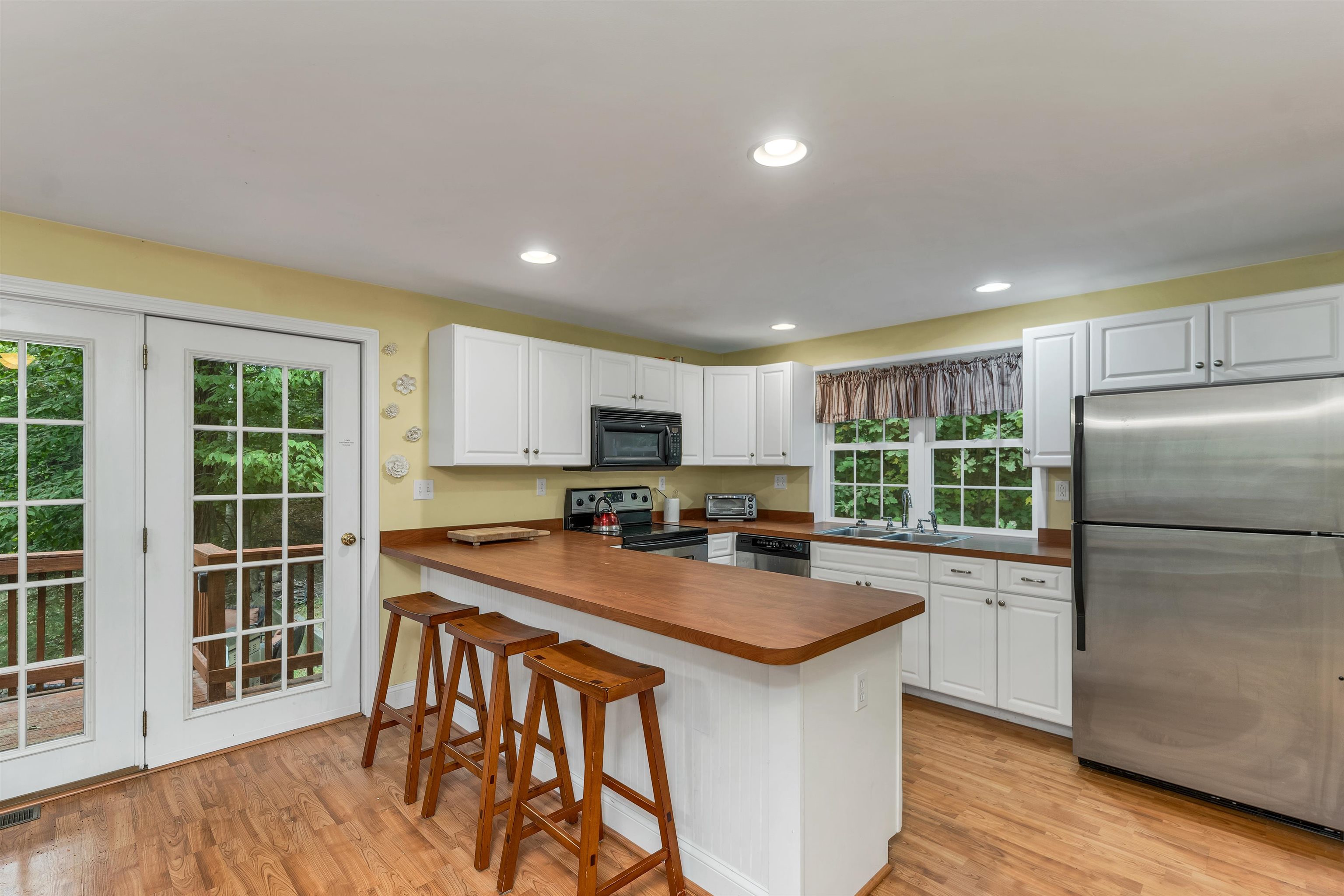 122 Mountain View Drive