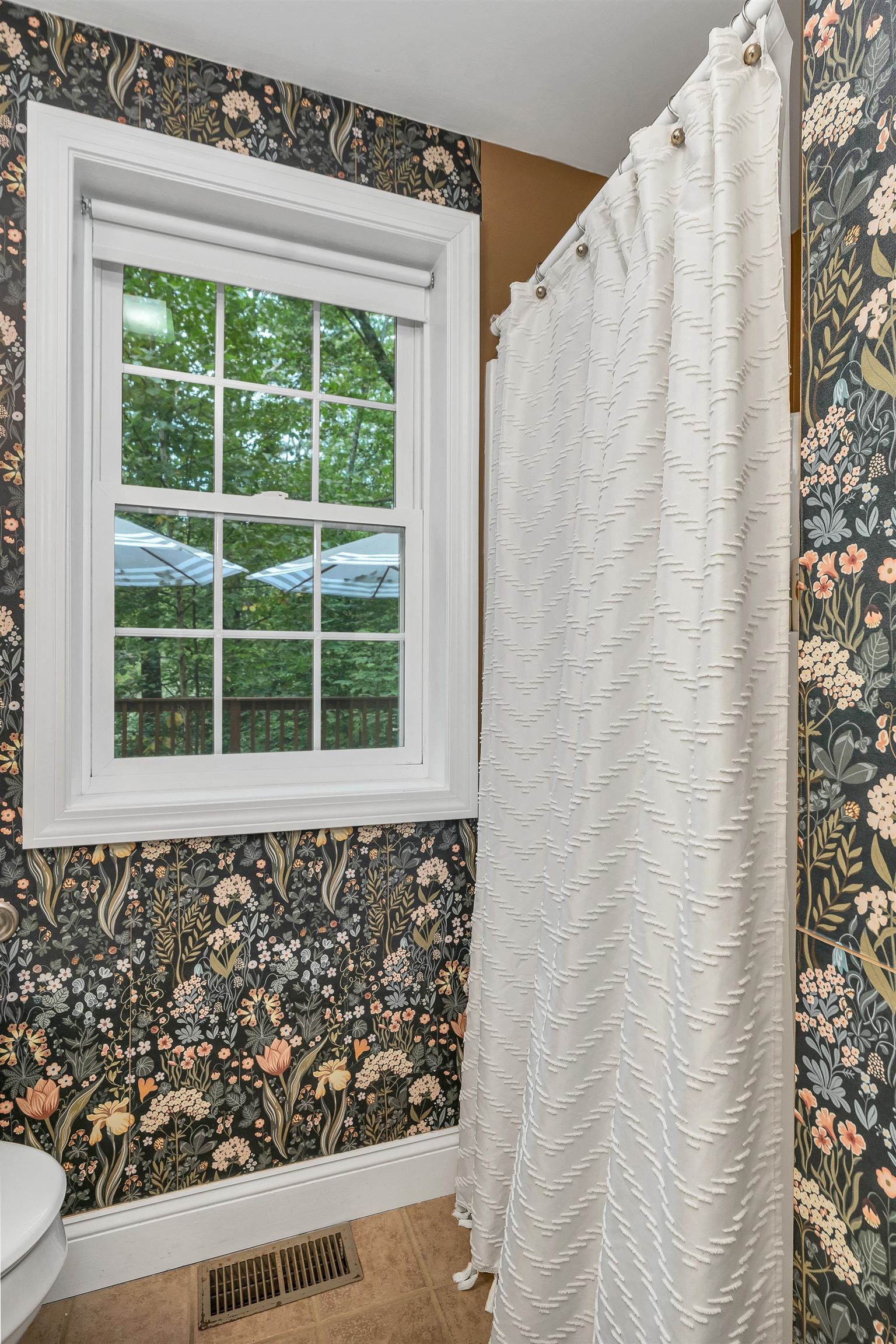 122 Mountain View Drive