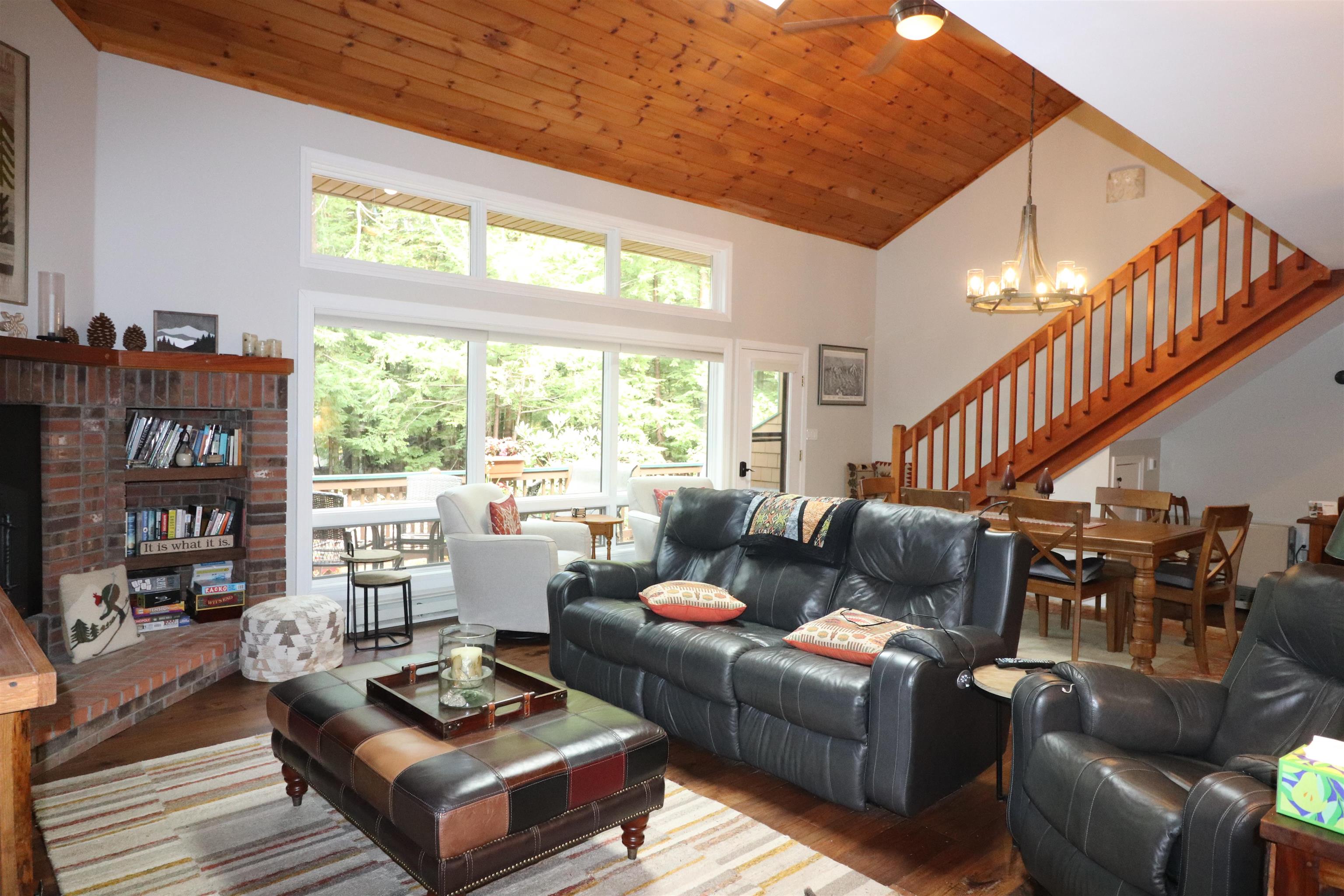 18 Cascade Drive Unit: 278