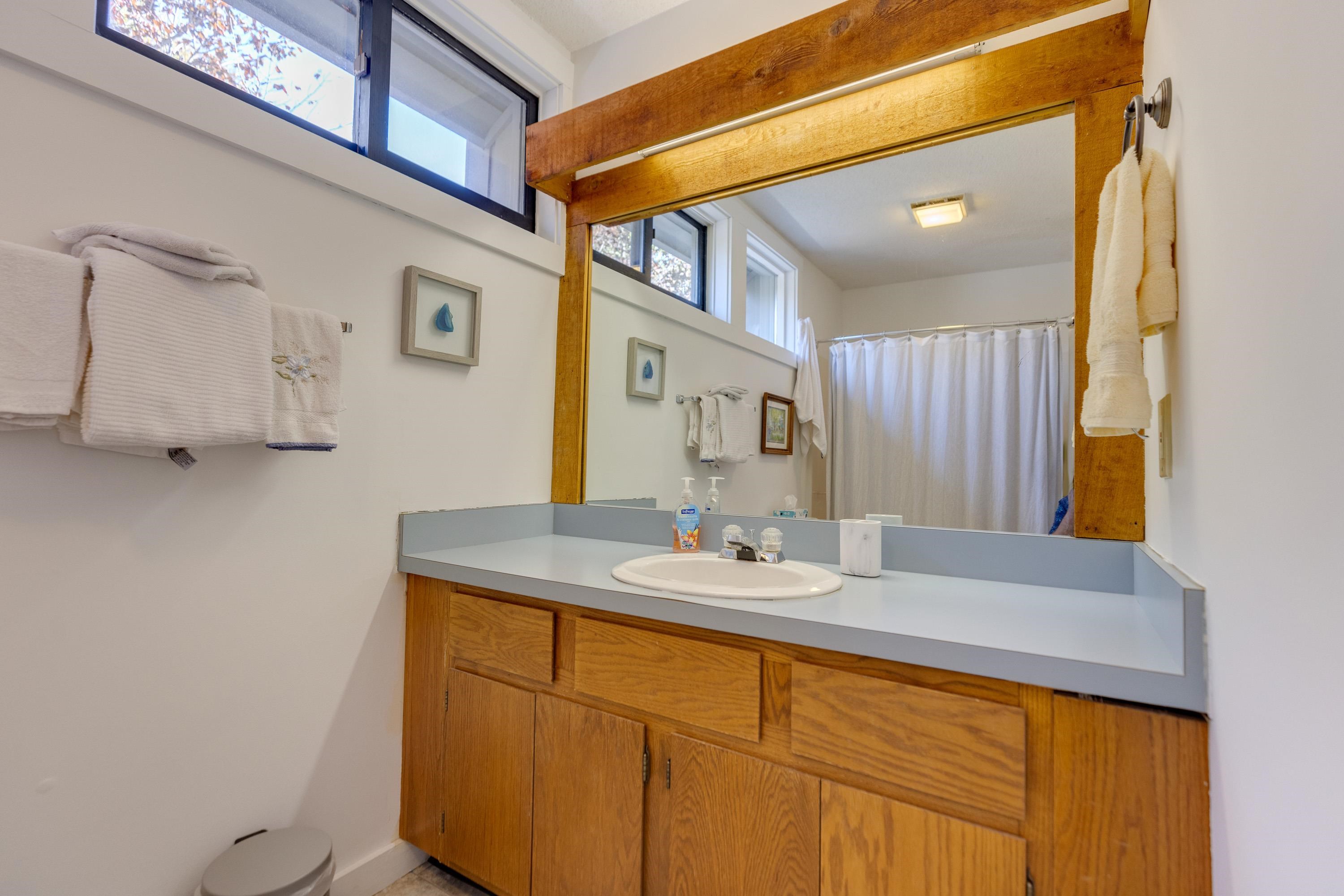 89 Clearbrook Road Unit: 2