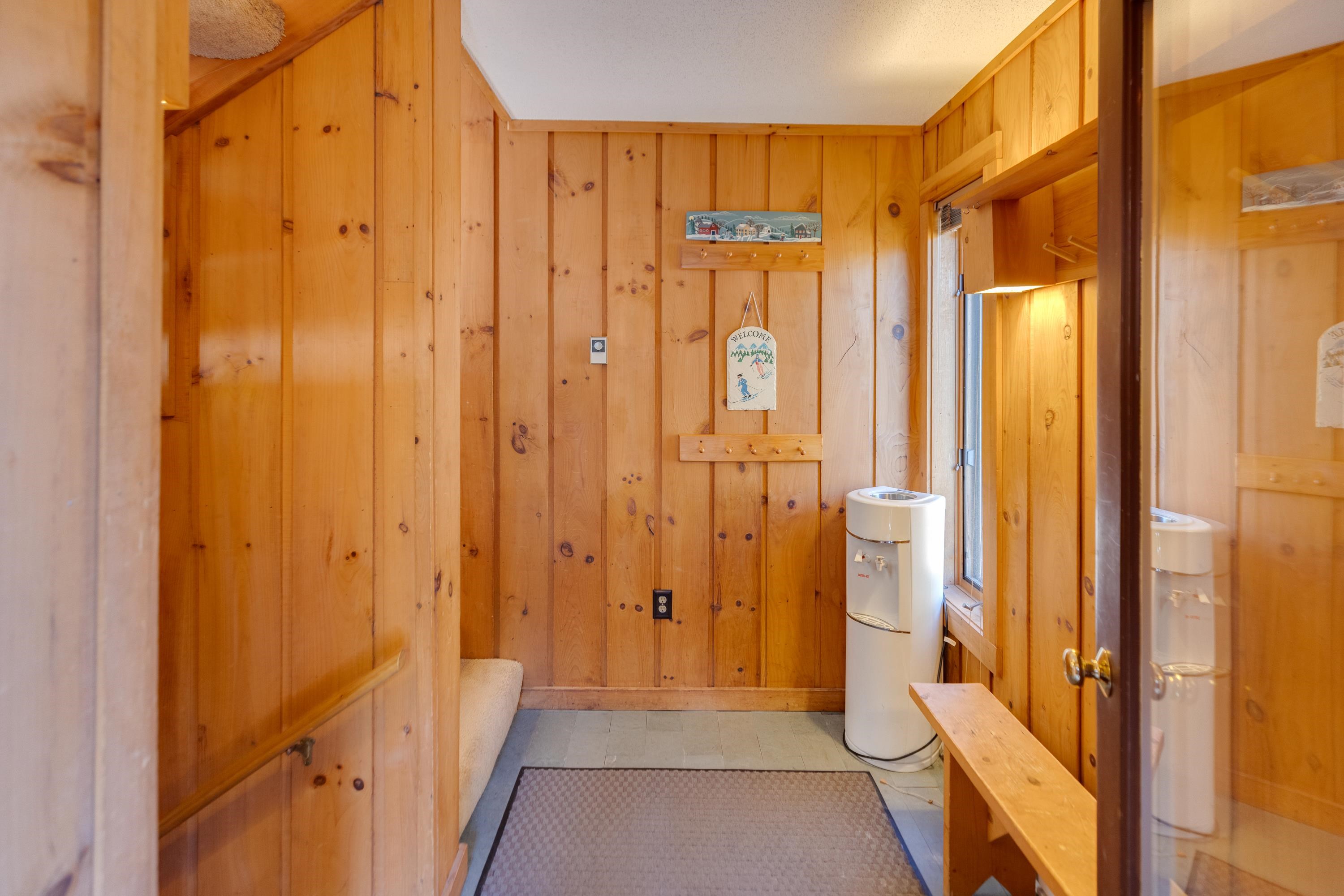 89 Clearbrook Road Unit: 2