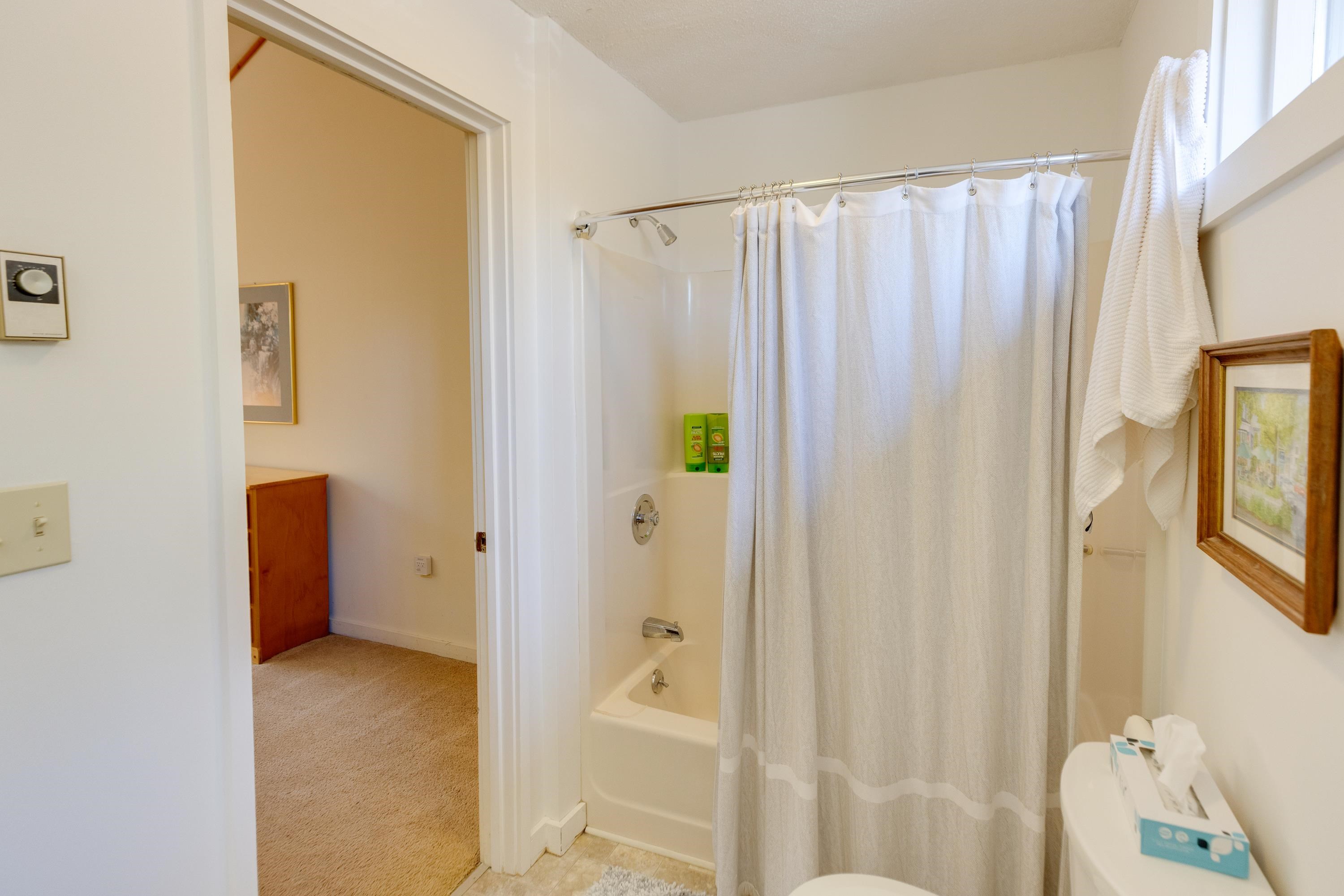 89 Clearbrook Road Unit: 2