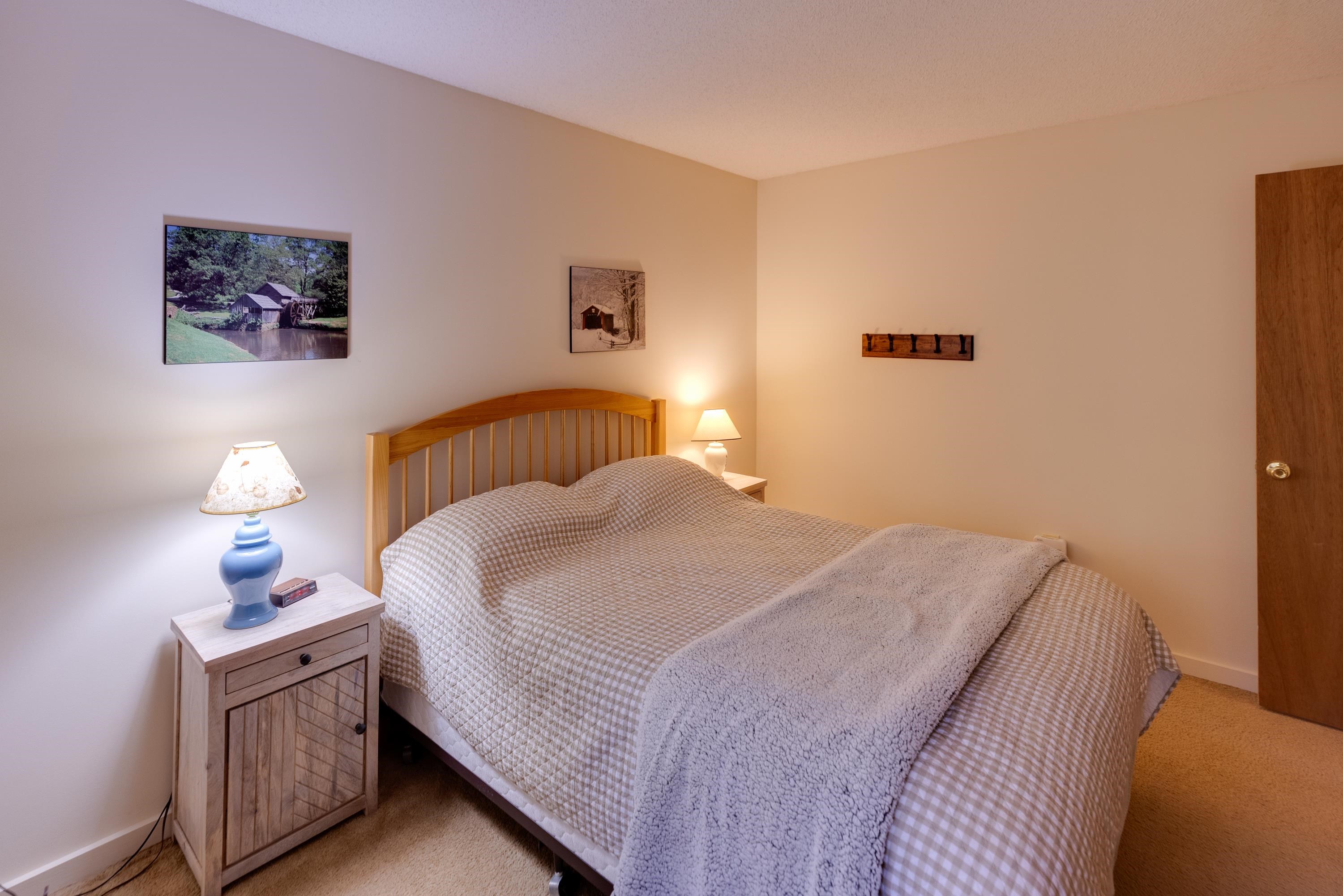 89 Clearbrook Road Unit: 2