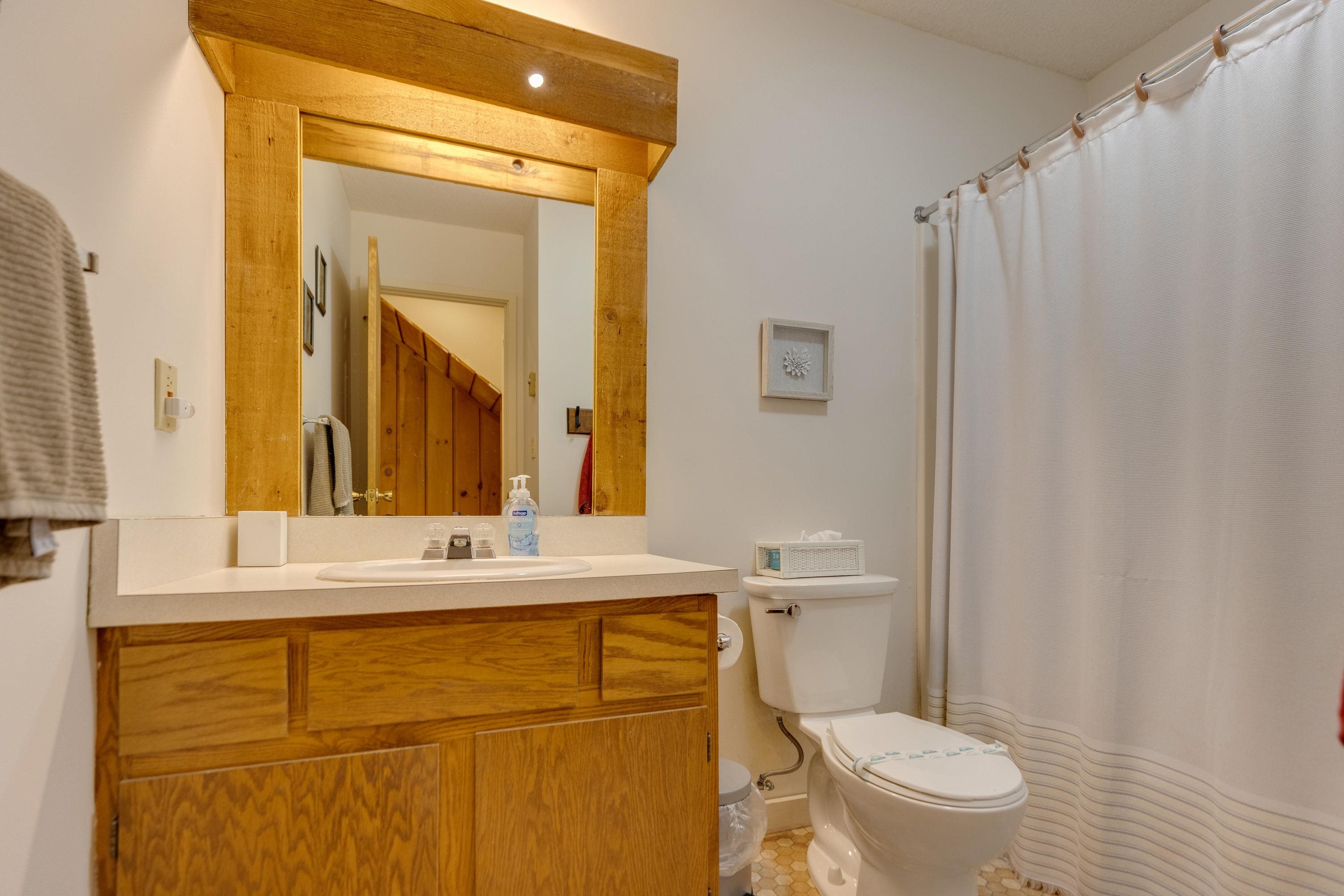 89 Clearbrook Road Unit: 2