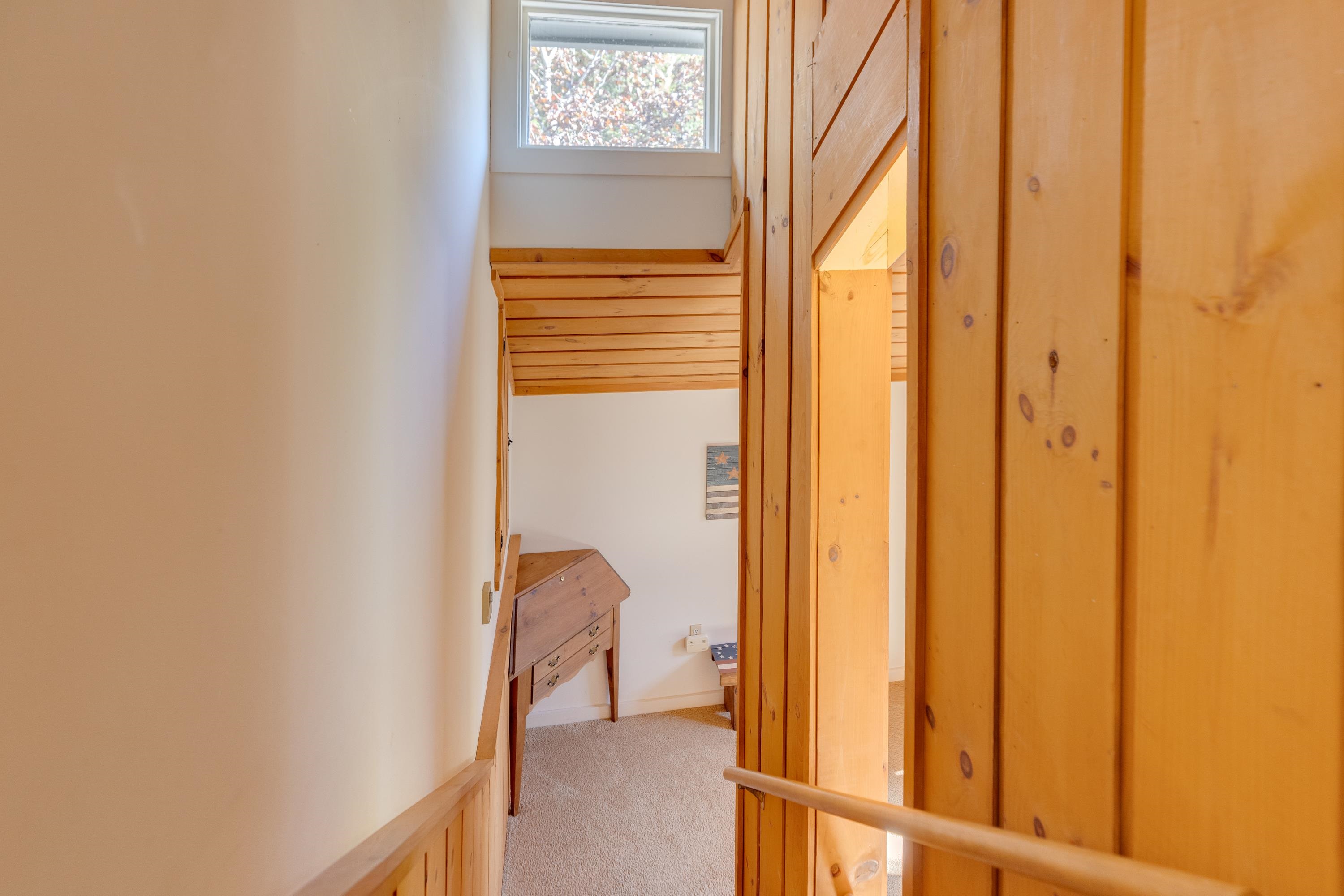 89 Clearbrook Road Unit: 2