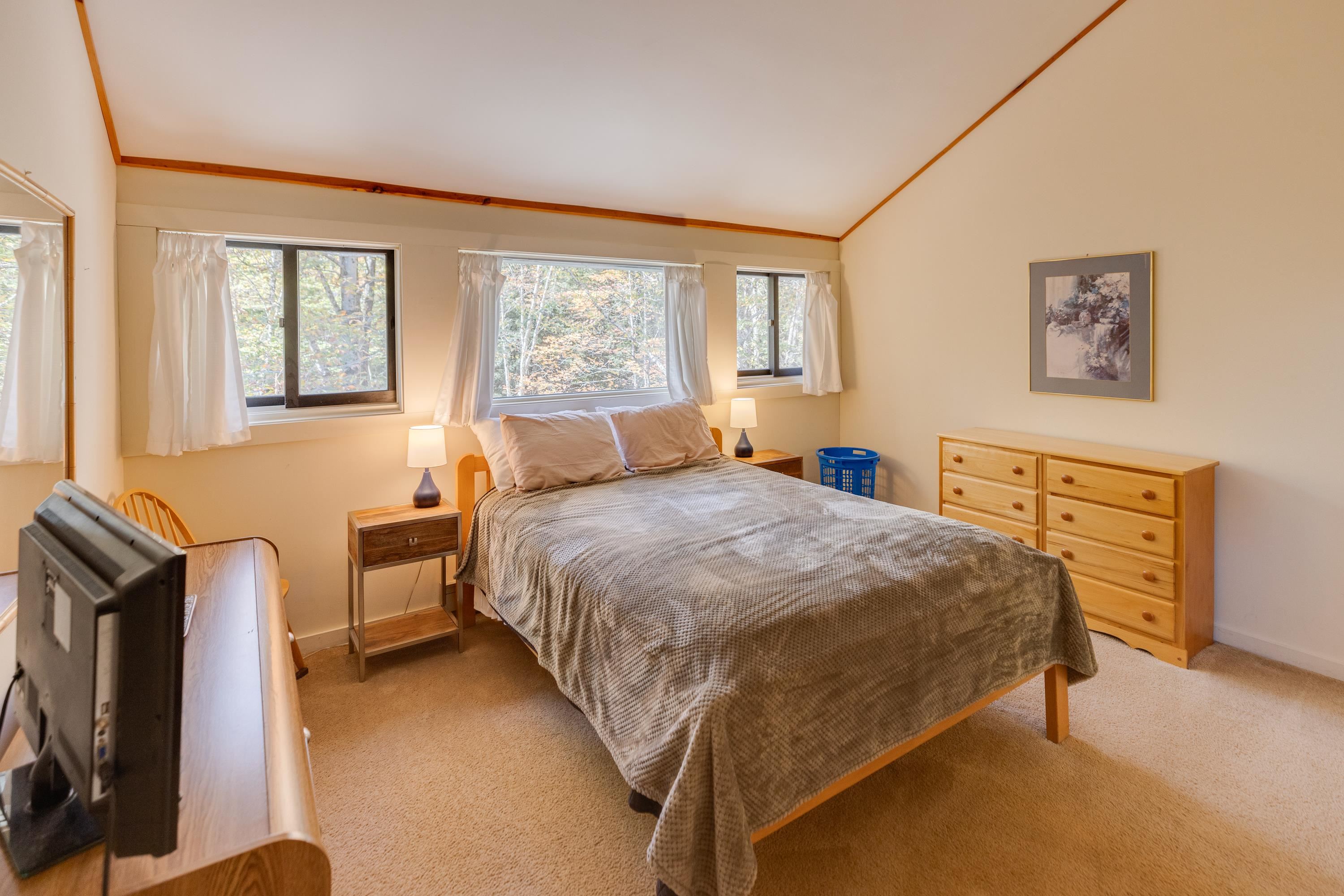 89 Clearbrook Road Unit: 2