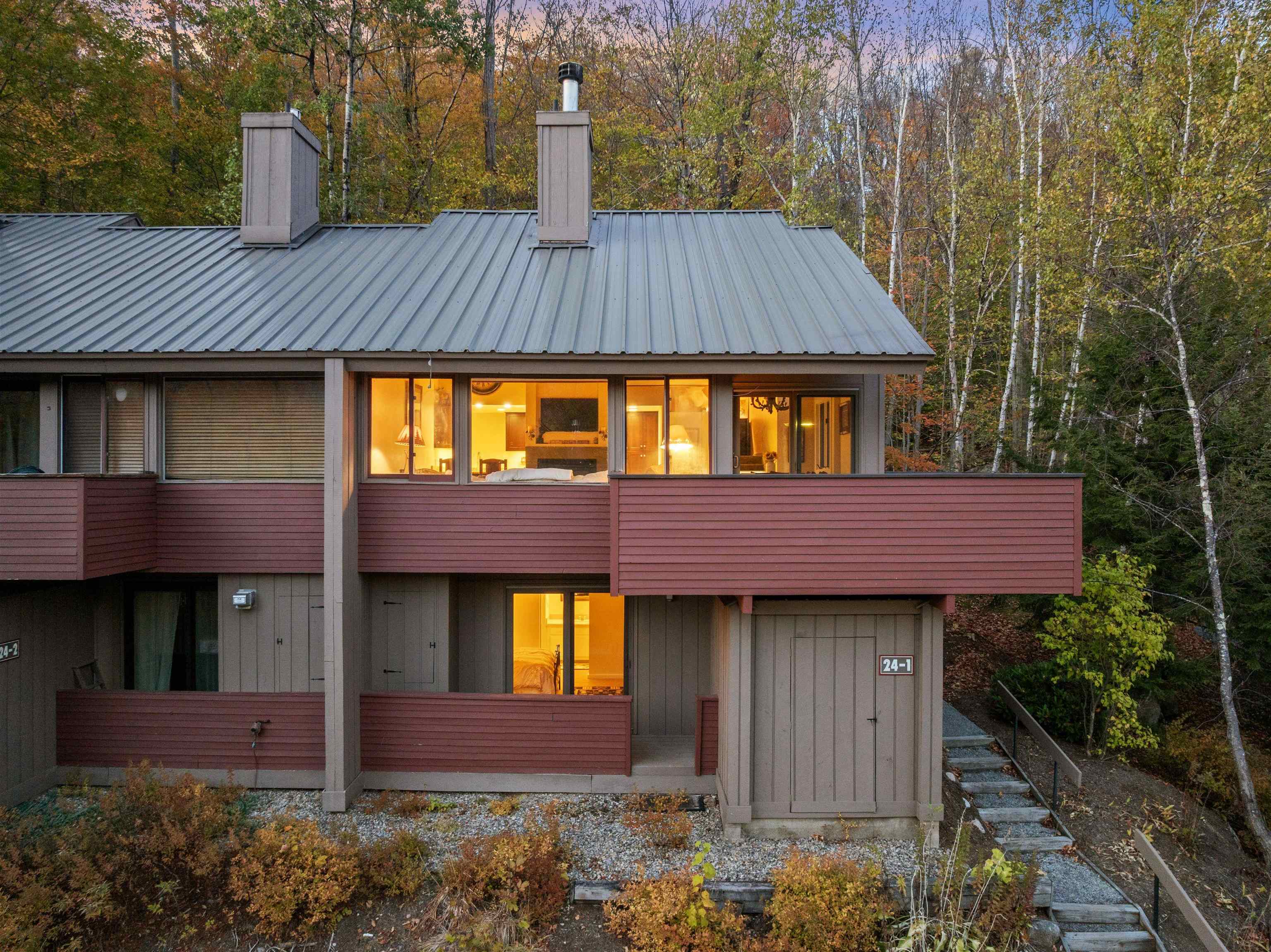 24 Hardwood Ridge Road Unit: 1