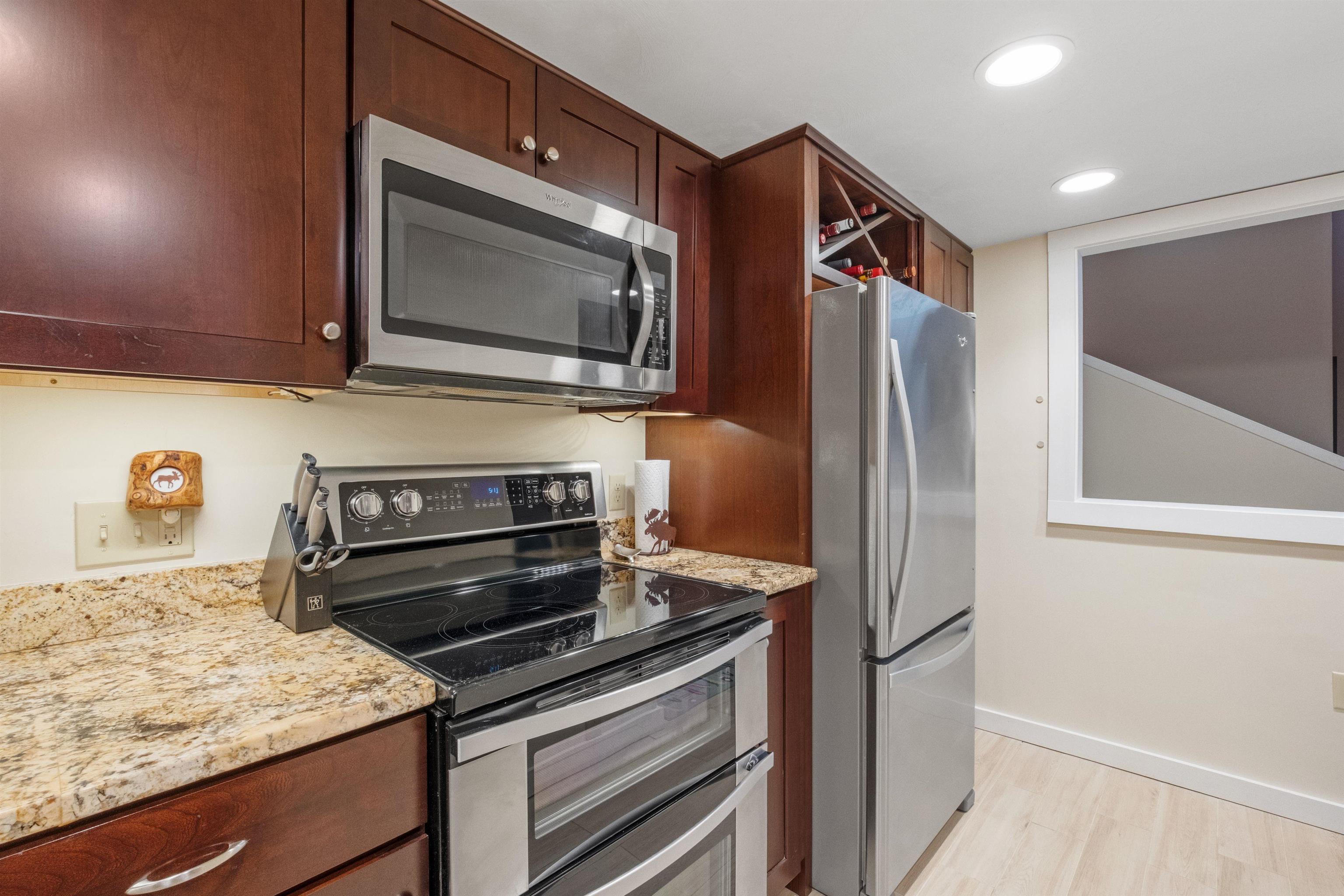 24 Hardwood Ridge Road Unit: 1