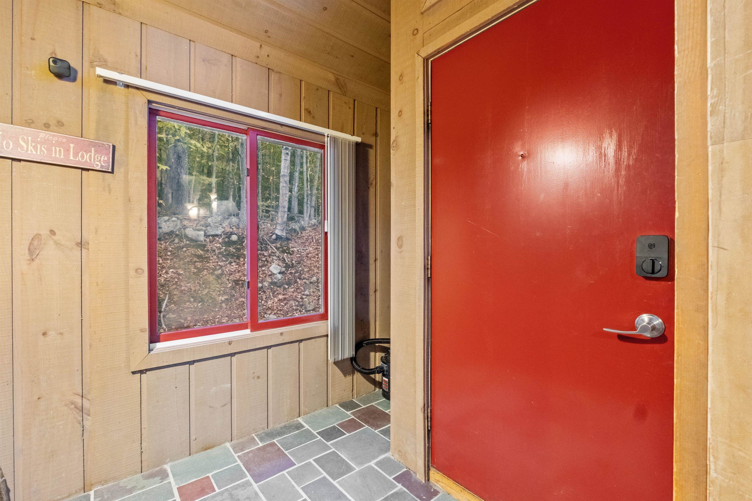 24 Hardwood Ridge Road Unit: 1