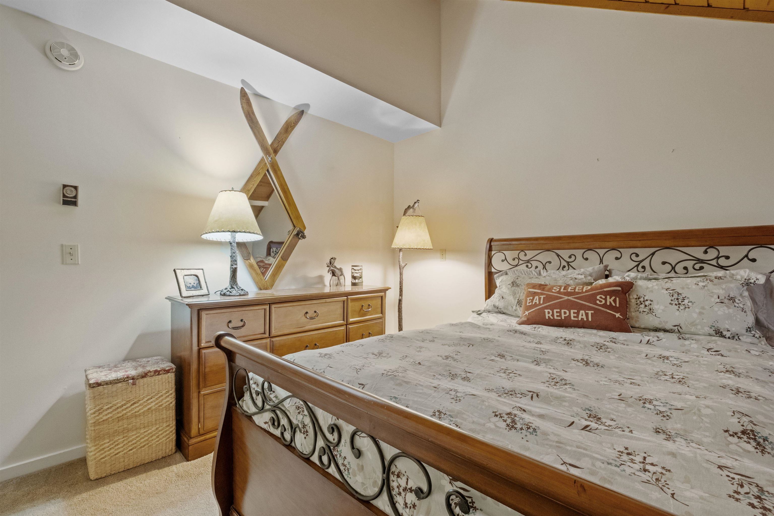 24 Hardwood Ridge Road Unit: 1