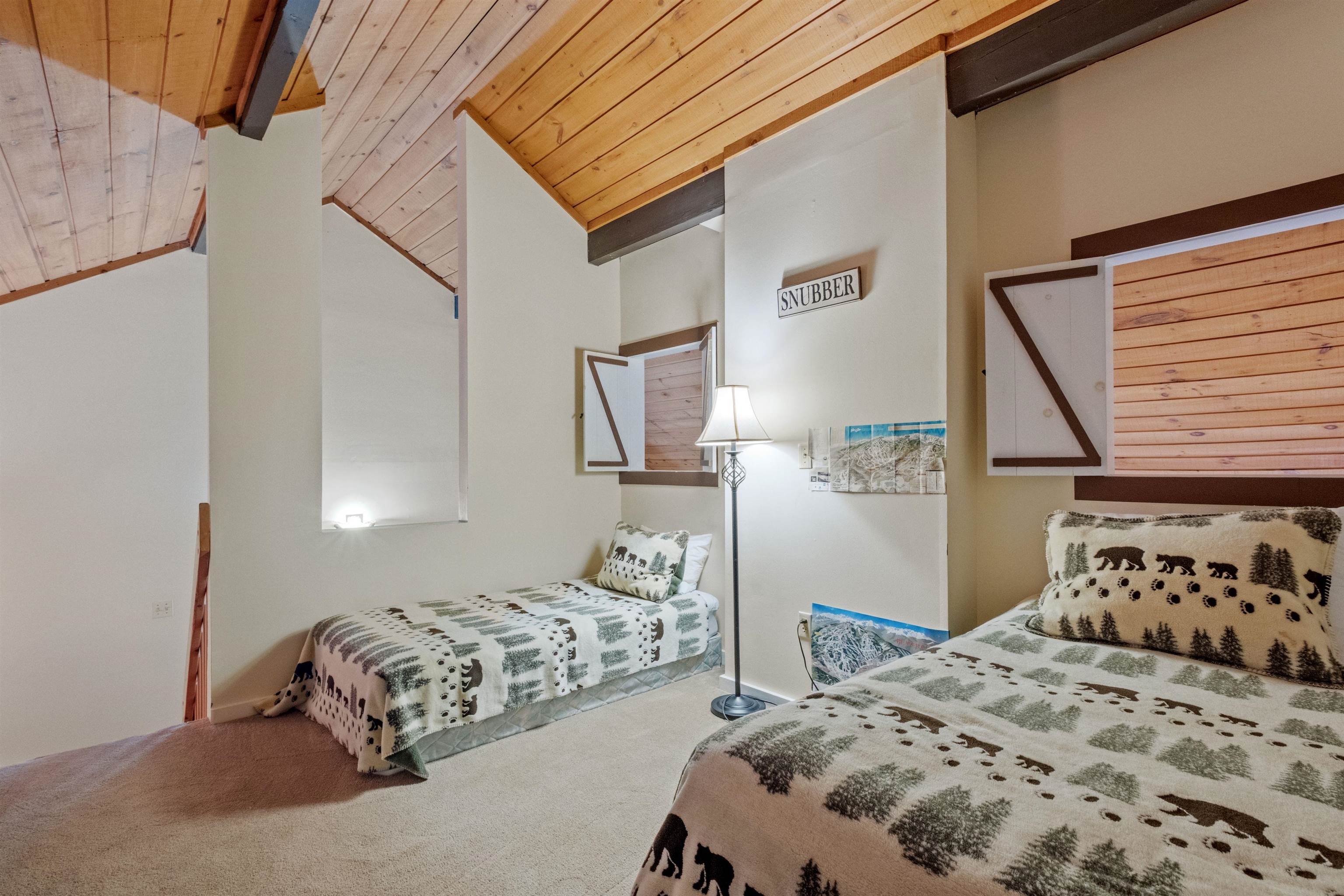 24 Hardwood Ridge Road Unit: 1