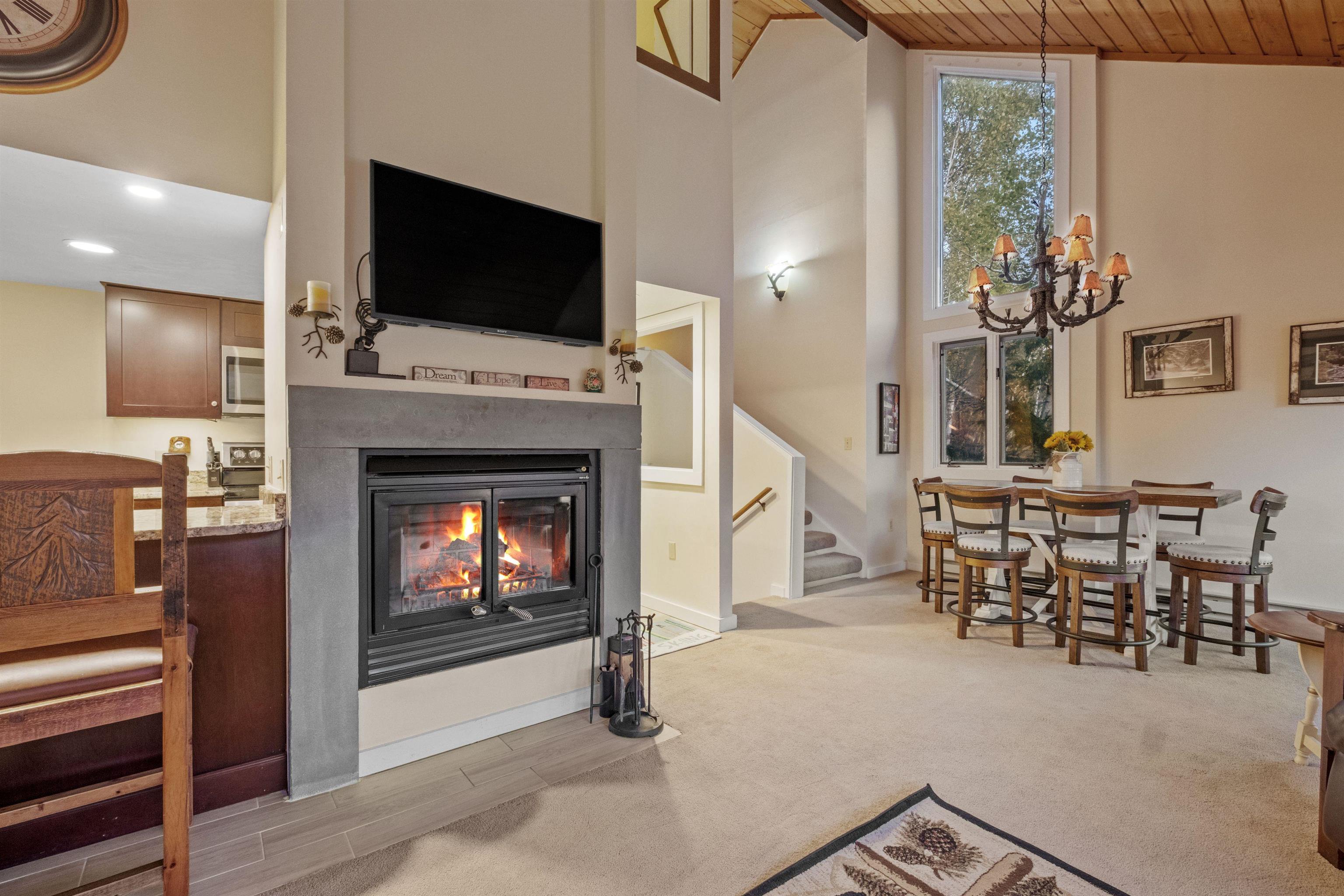 24 Hardwood Ridge Road Unit: 1