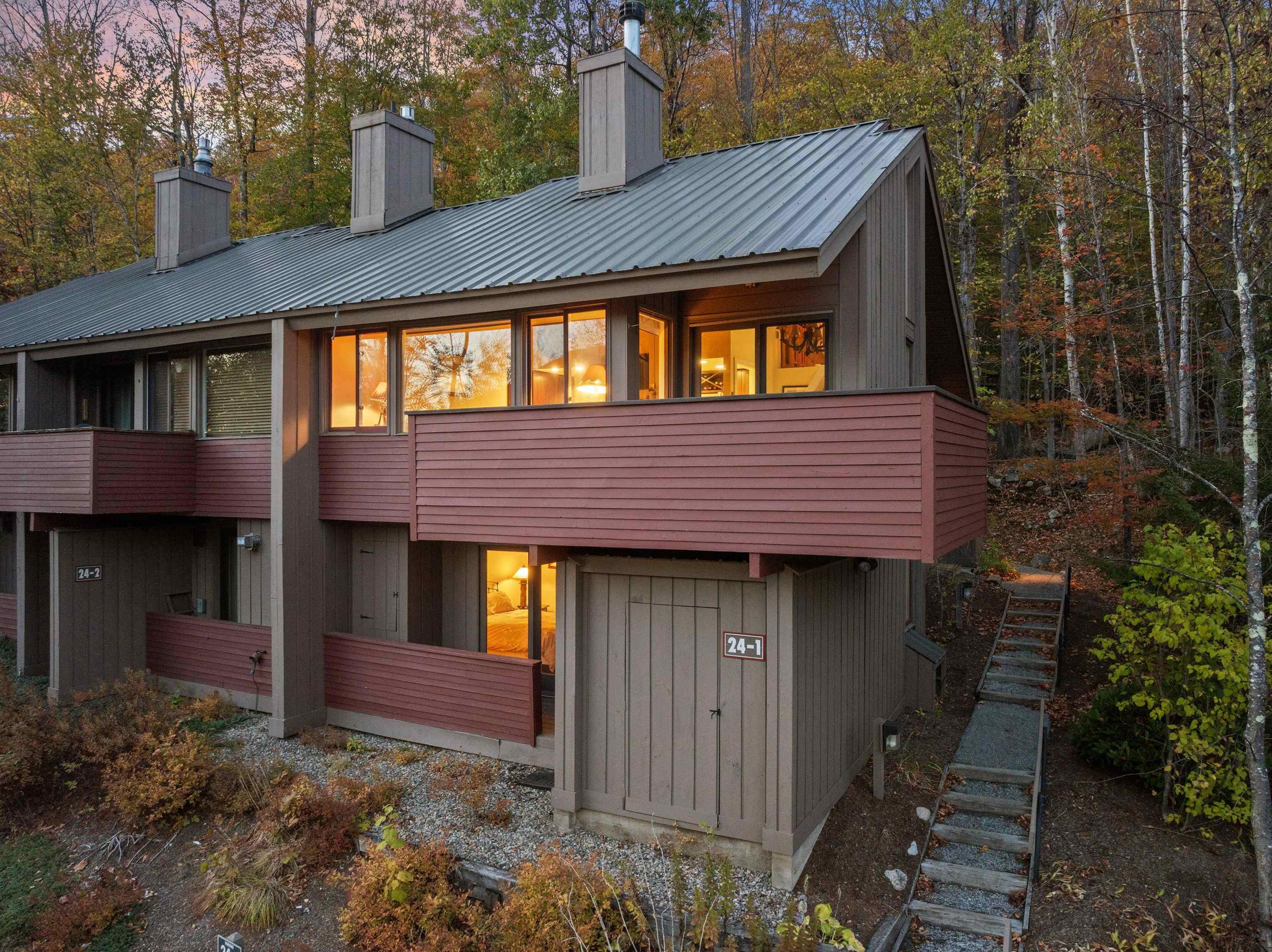 24 Hardwood Ridge Road Unit: 1